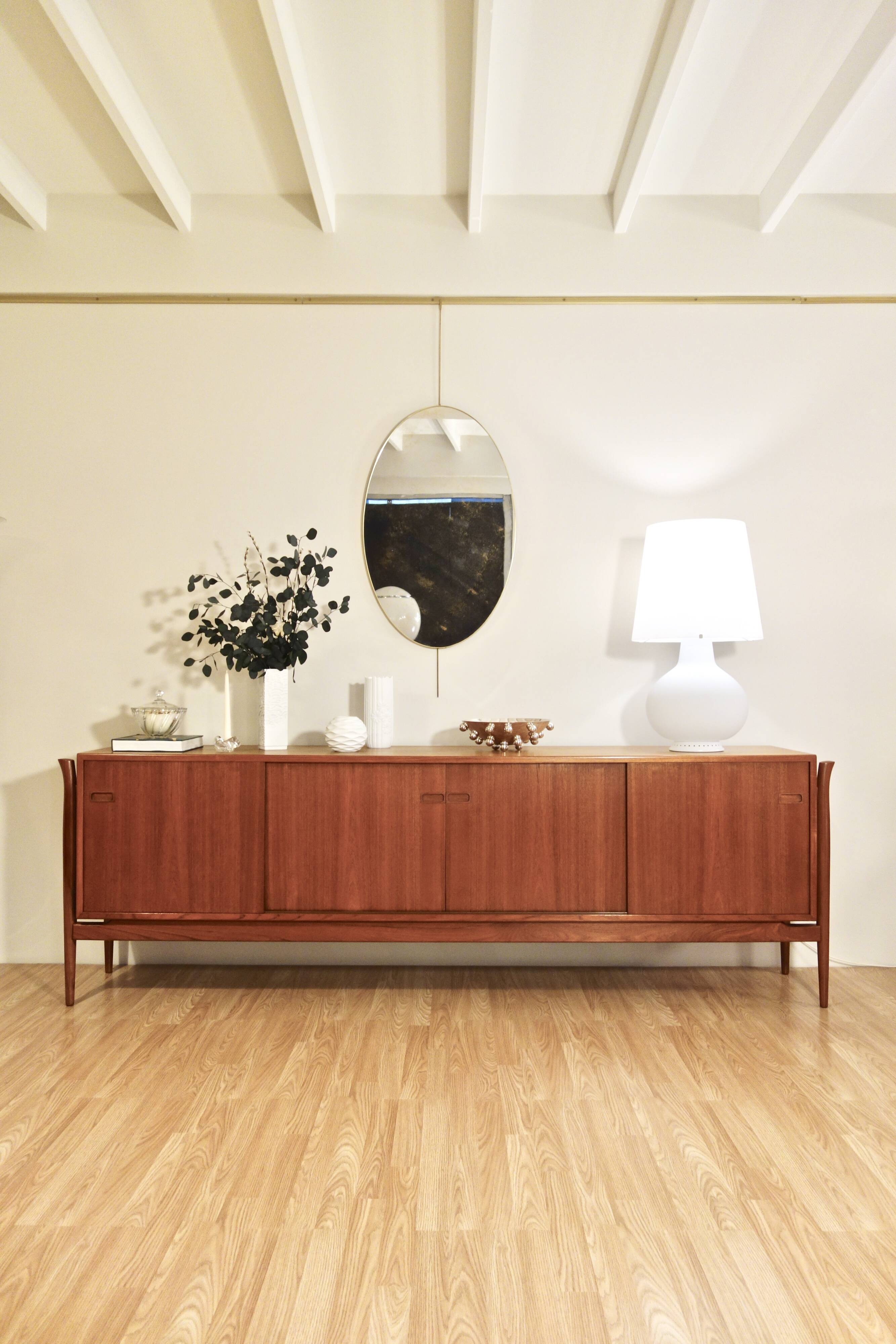 Vintage oval mirror from the 1960s