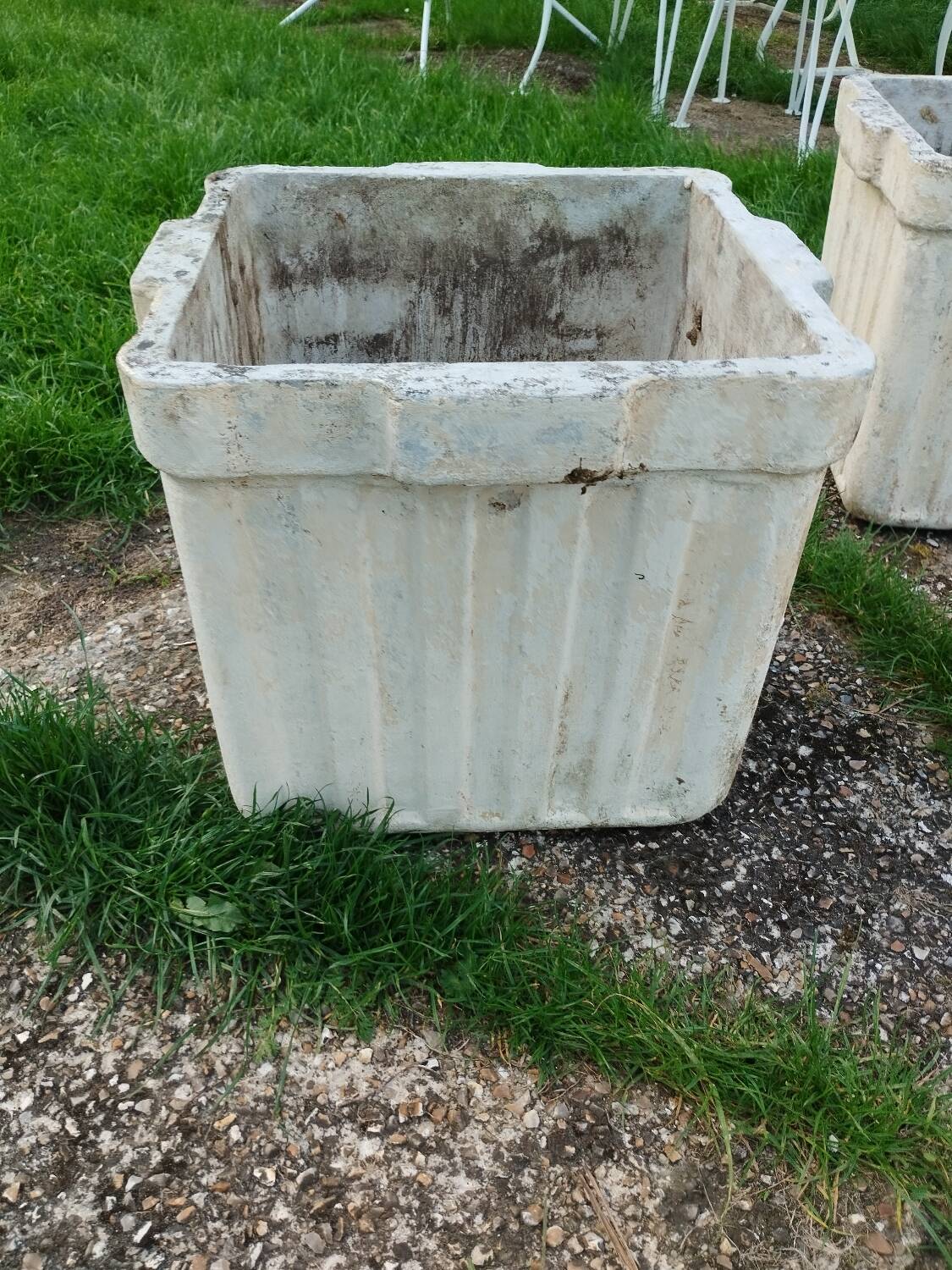Pair of old Medici planters