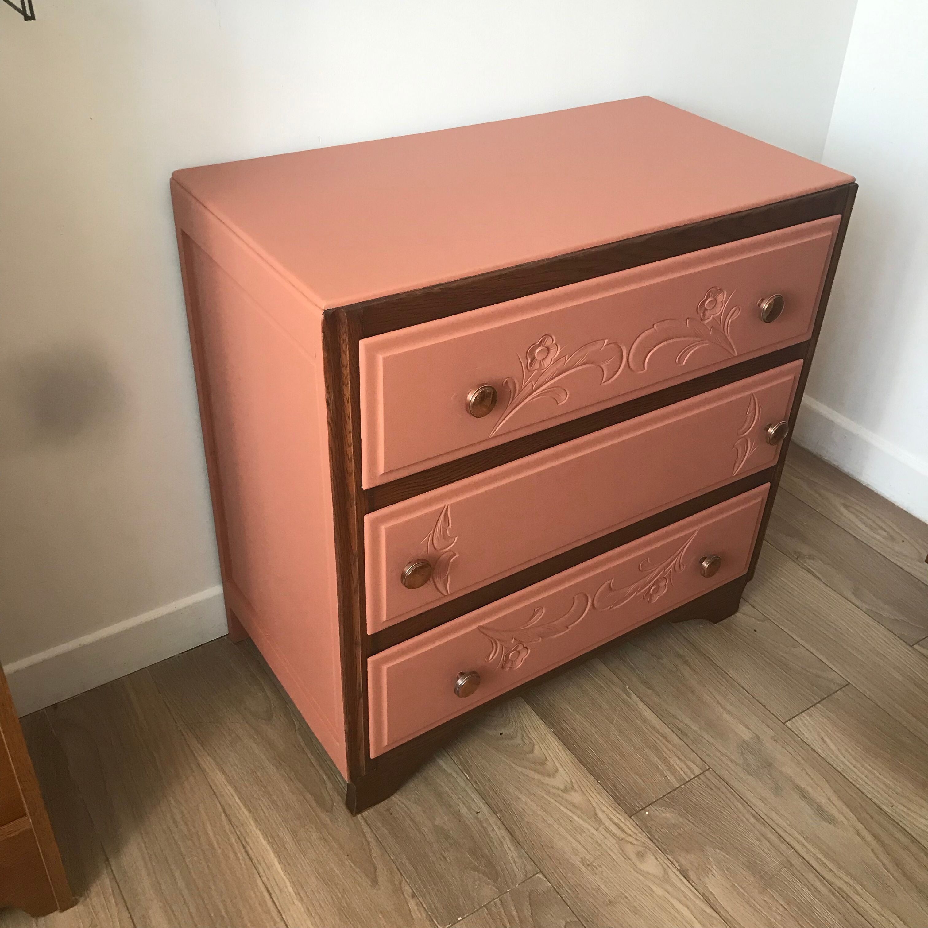 Commode Art Deco et terracotta