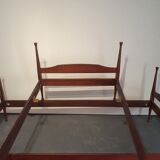 Twin/bunk beds
