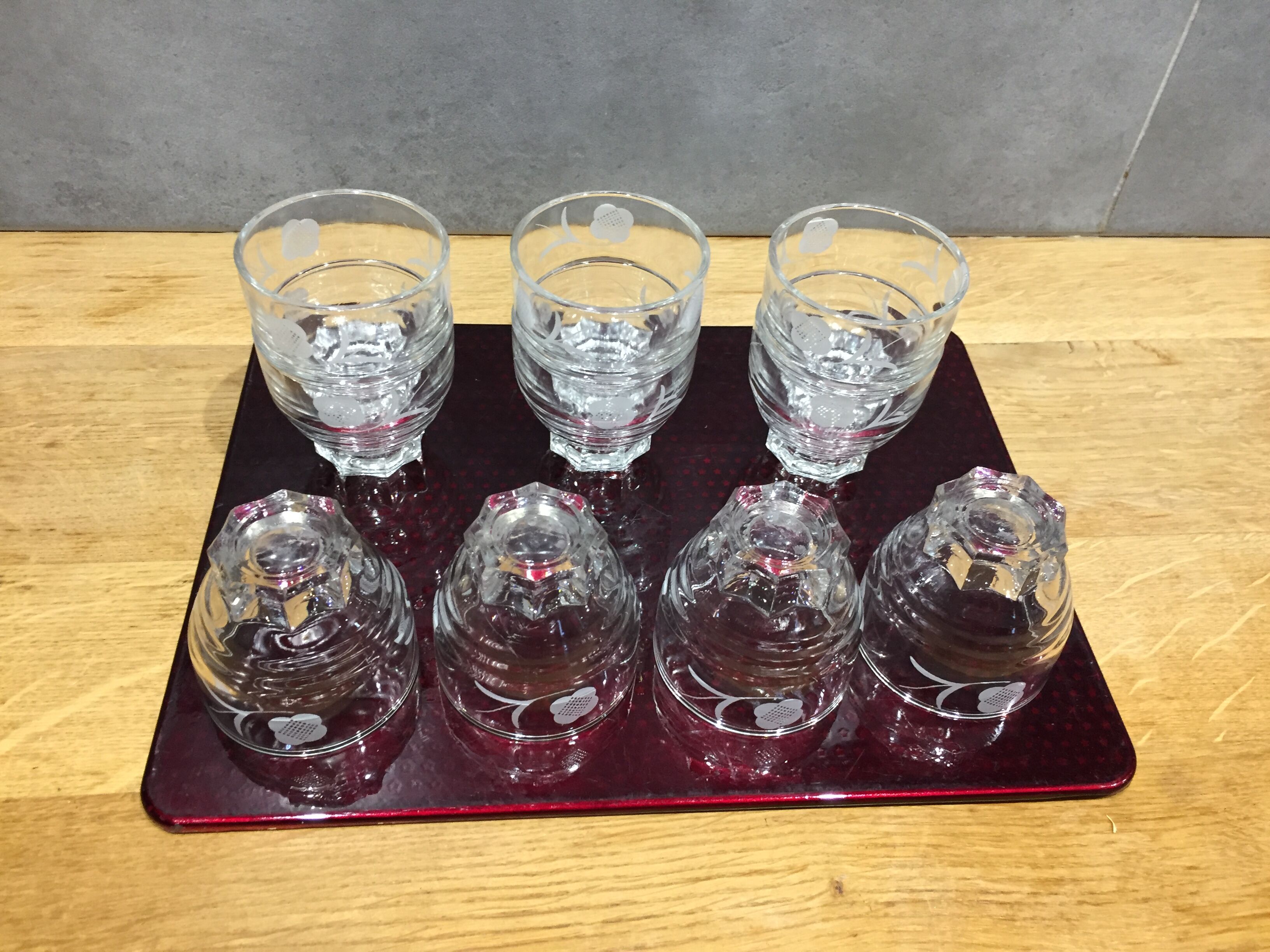 Series of 10 cups, glass 50s/60s glass small model floral decoration