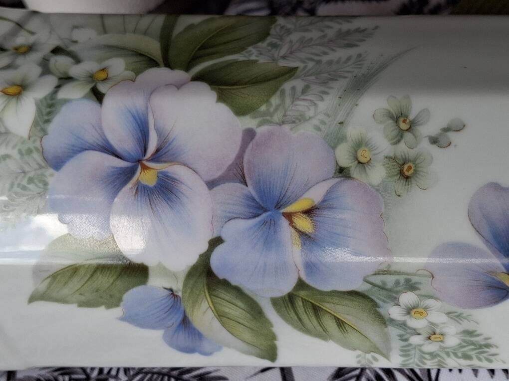Superbe grand vase octogonal Porcelaine Limoges France