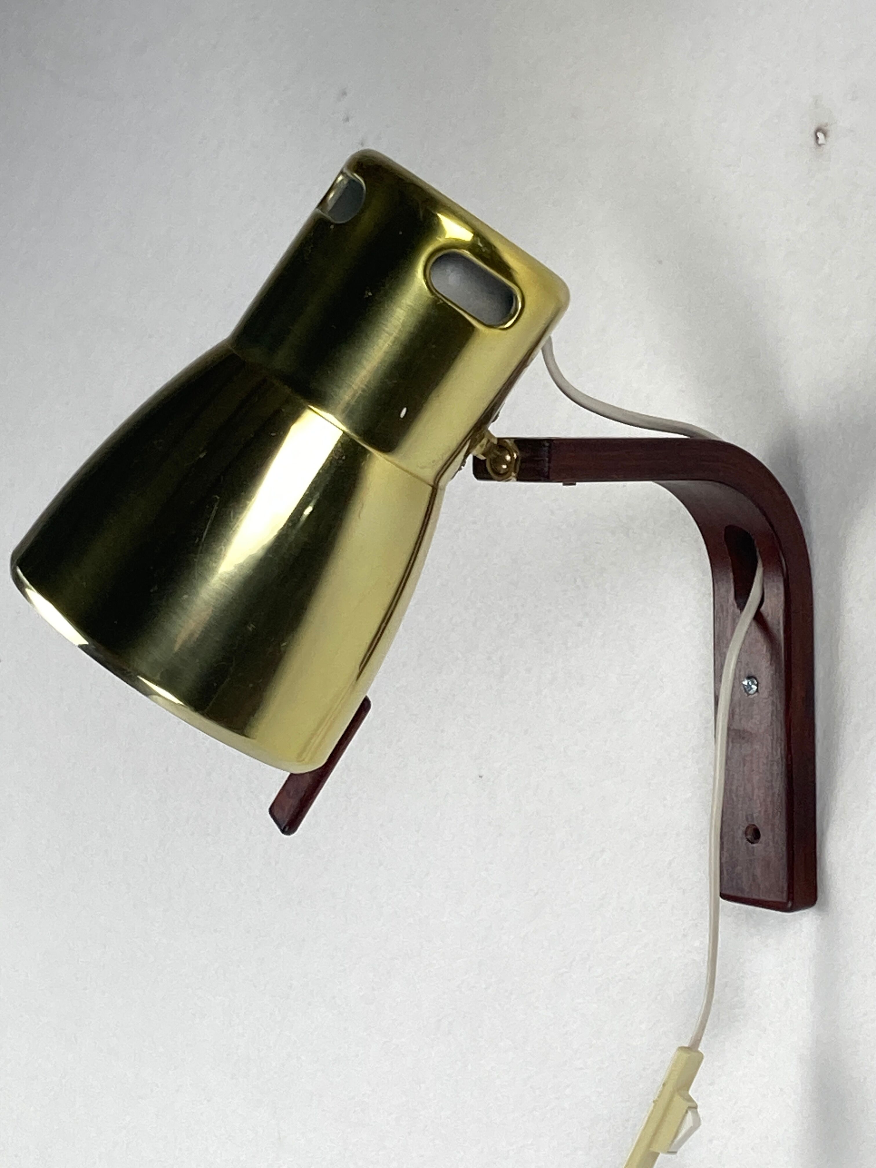 Teak brass wall sconce by hans agne jakobsson, sweden 1960s model v488