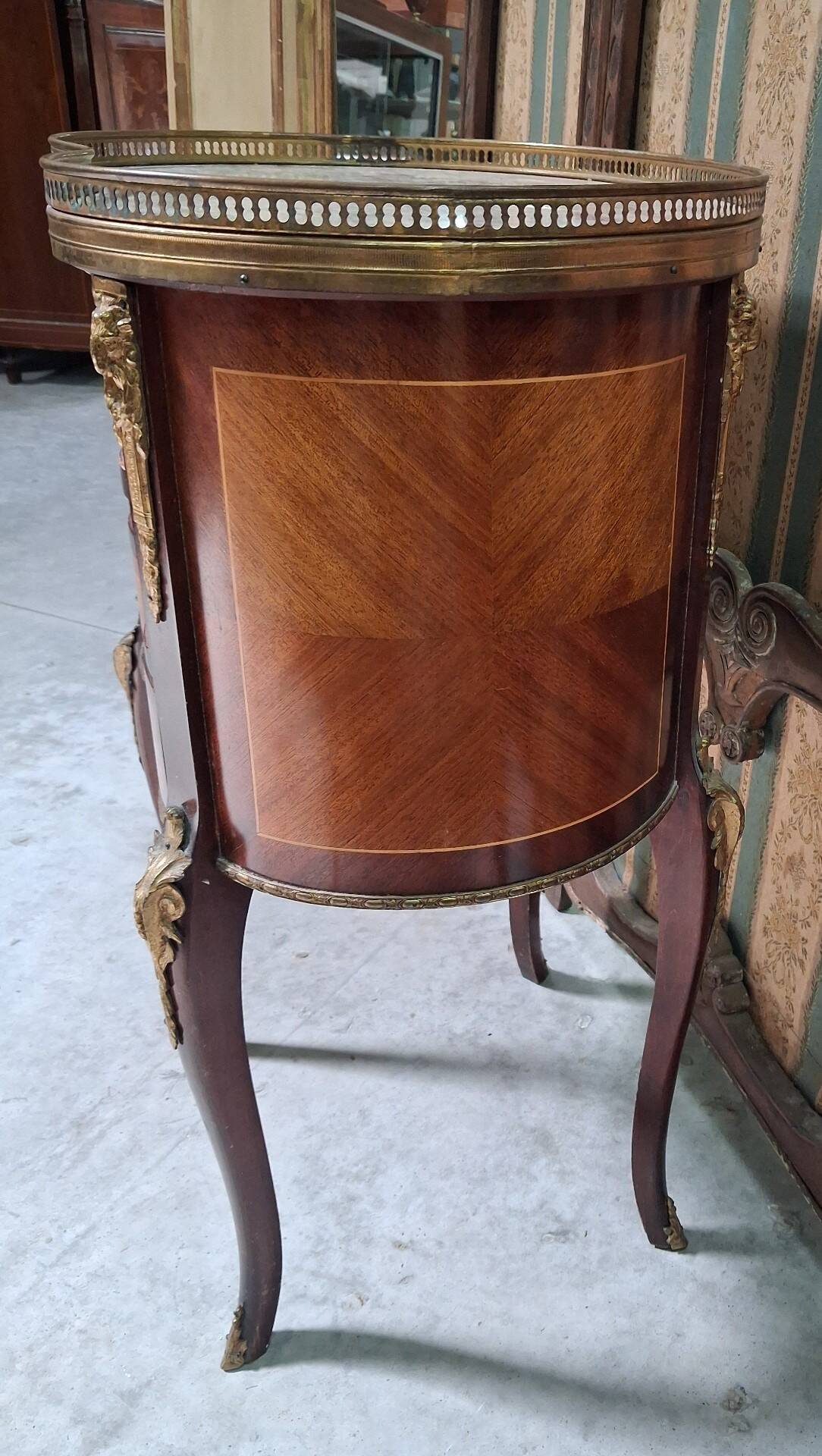 Lady's demi-lune commode in Louis XV style with marquetry and gilded bronze.