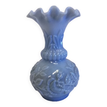 Opal vase