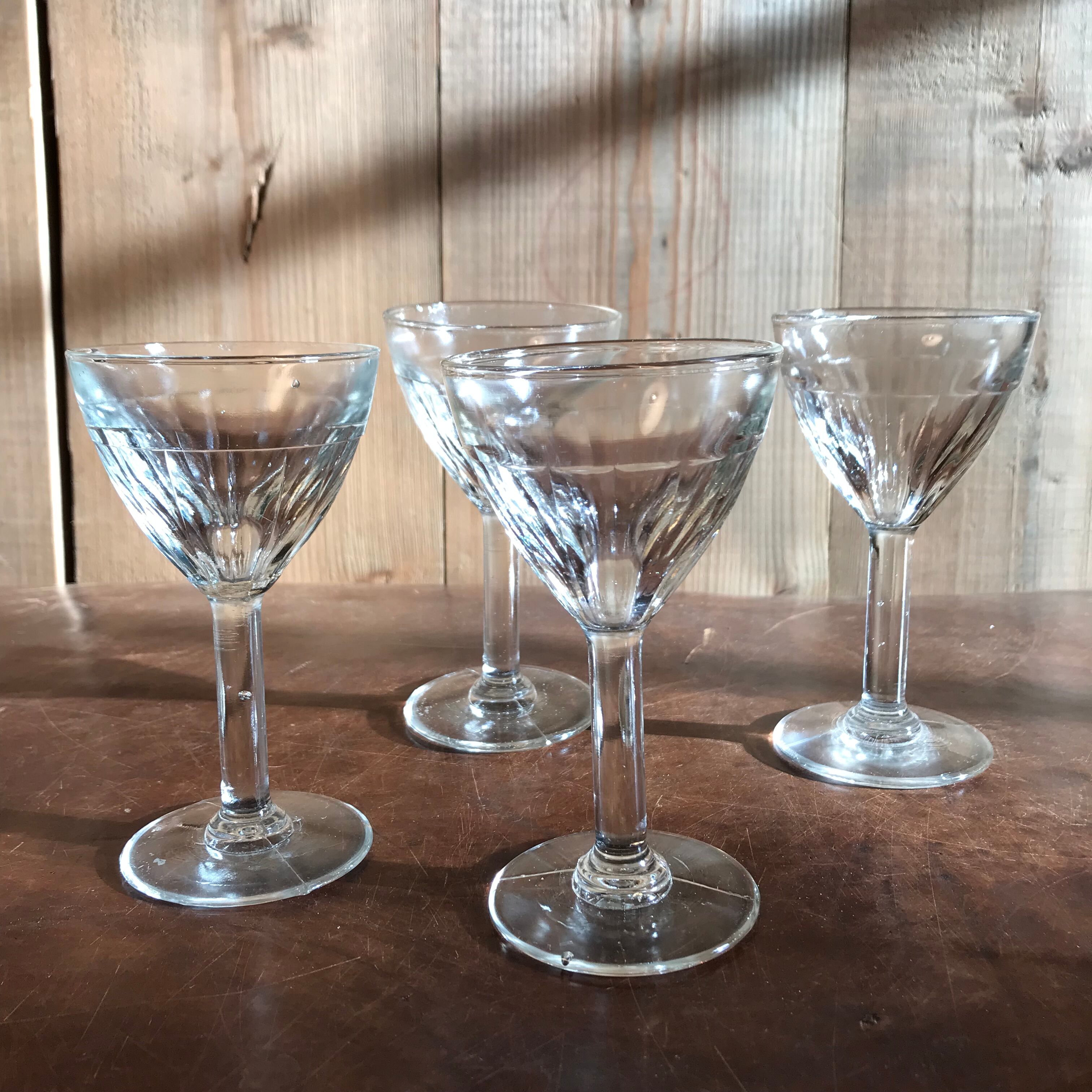 4 vintage aperitif glasses