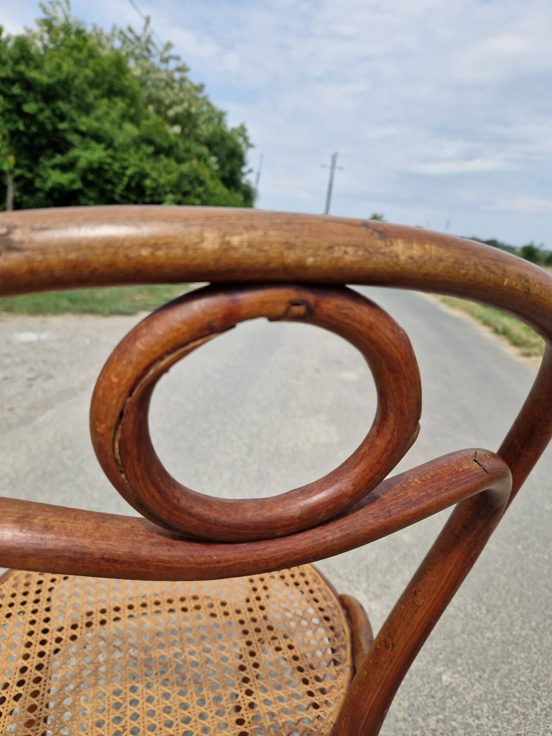 Curved wooden chair n31 from Thonet 1900