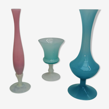 Vases in opaline