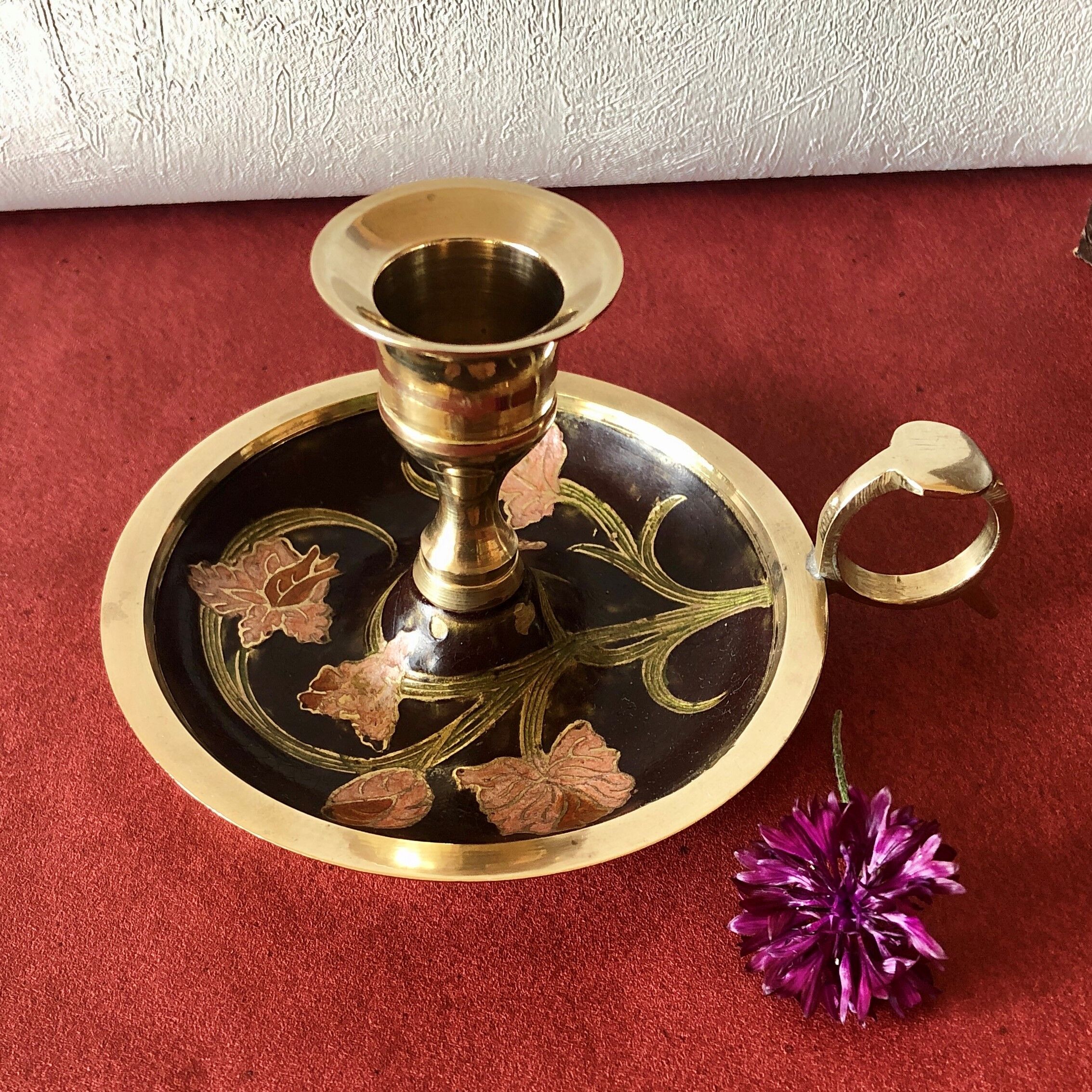 Hand candle holder brass partitioned floral decoration