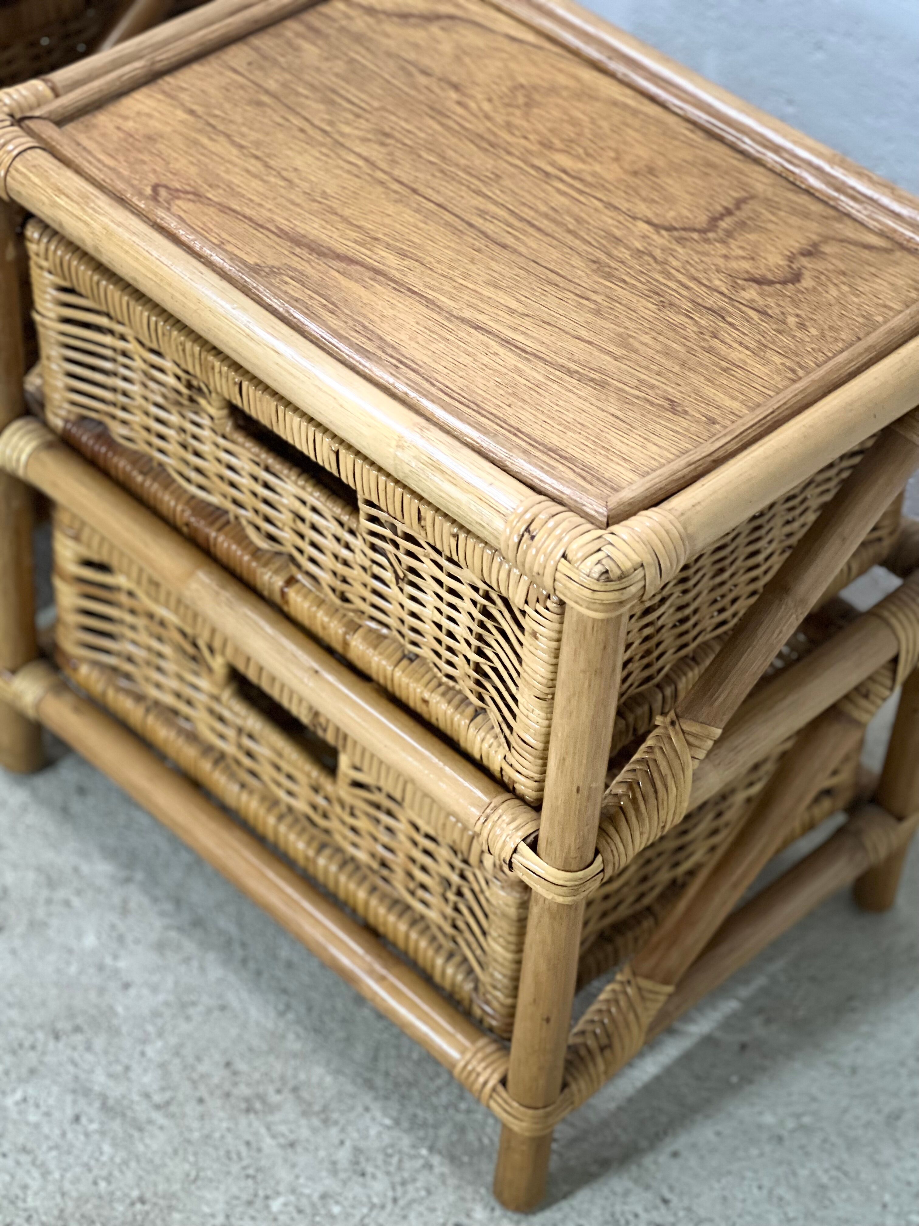 Set of 2 vintage wicker dressers / bedside tables