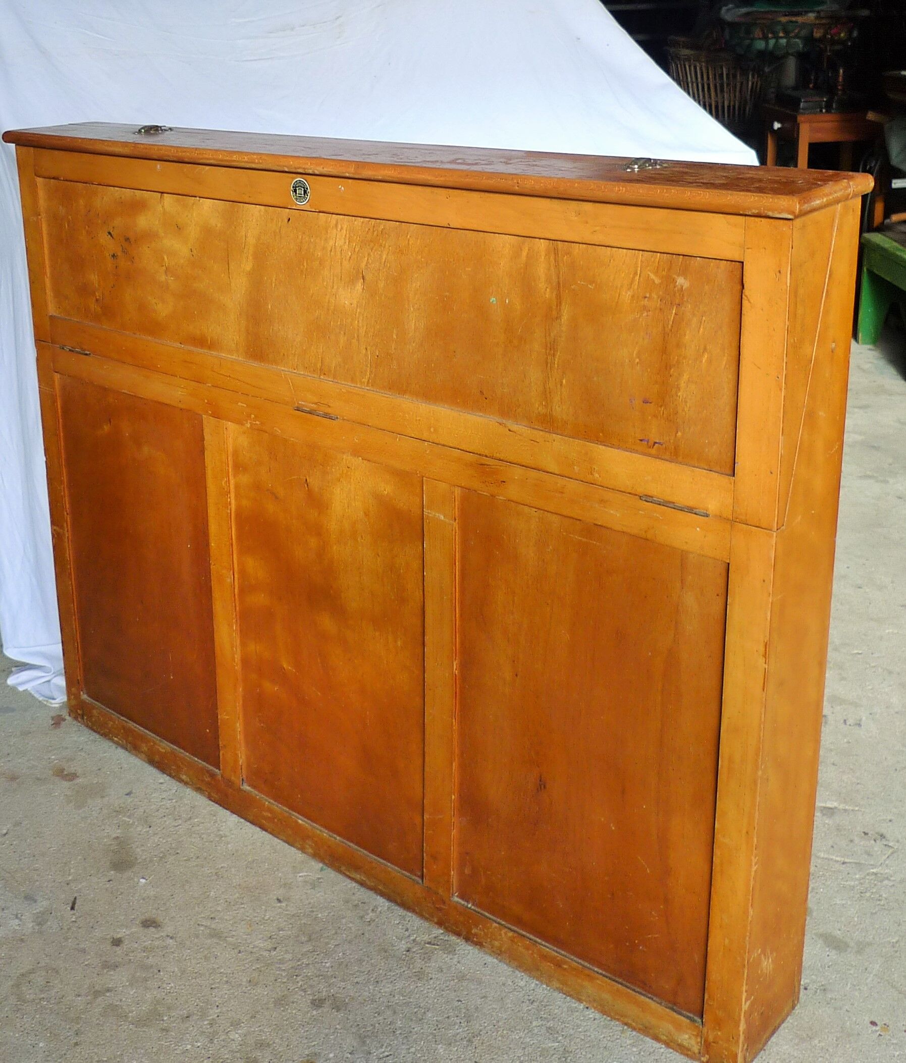 Storage cabinet for school map