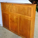 Storage cabinet for school map