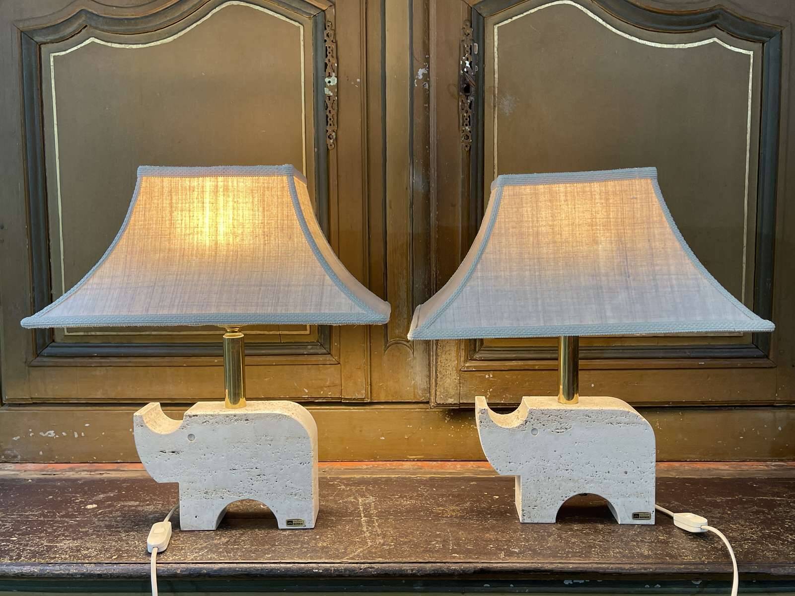 Pair of Italian lamps in travertine by Fratelli Mannelli