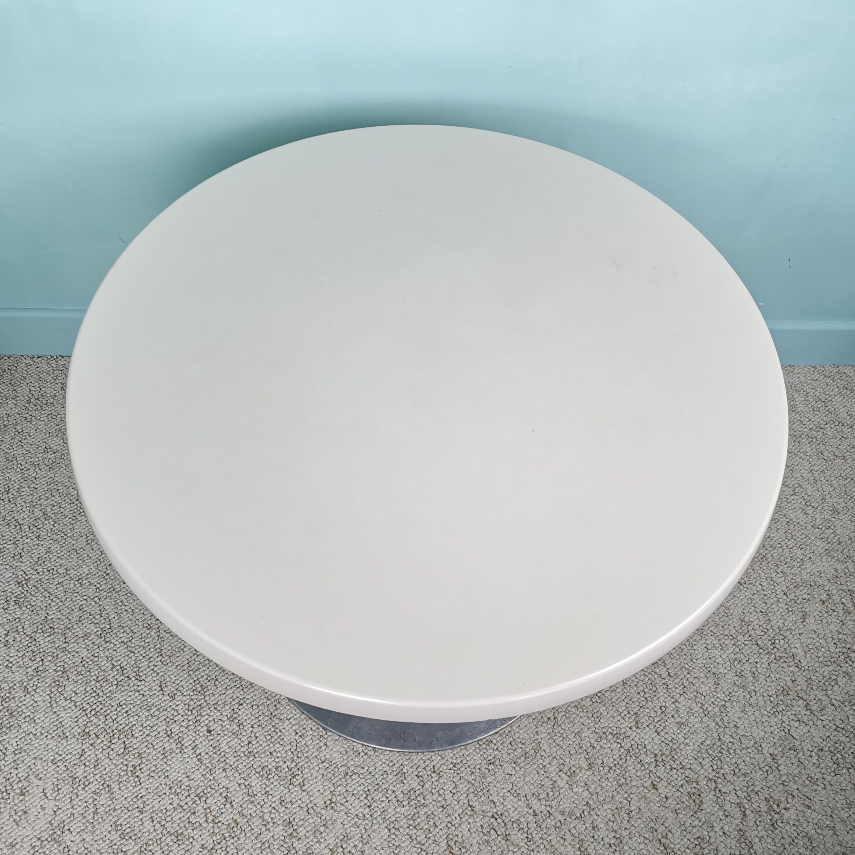 Wersalit coffee table