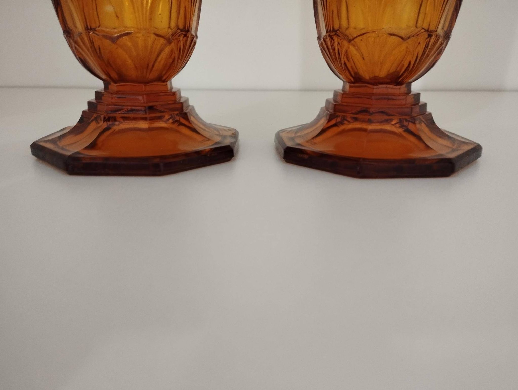 Pair of Art Deco vases, Val-Saint-Lambert crystal, 1930