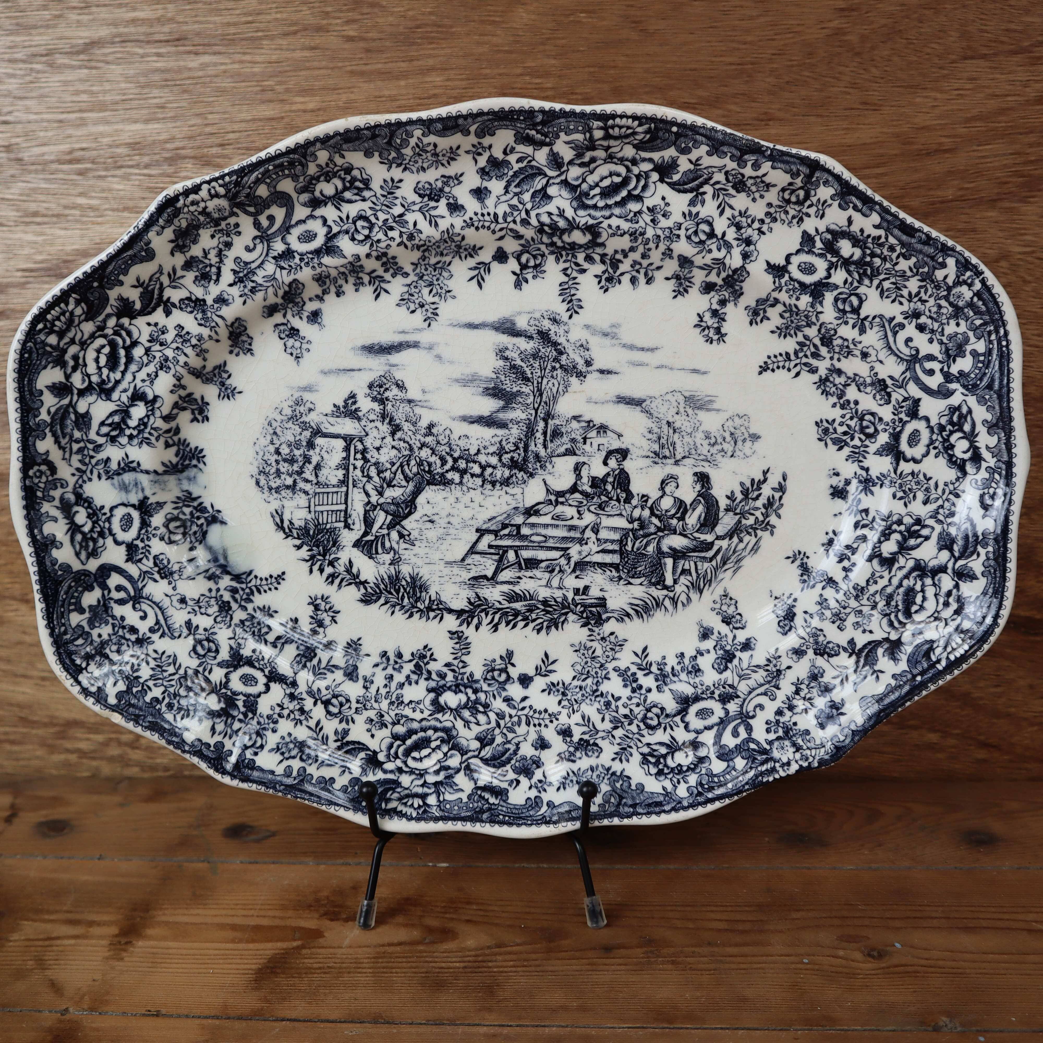 Large oval dish Lunéville KG Tradition
