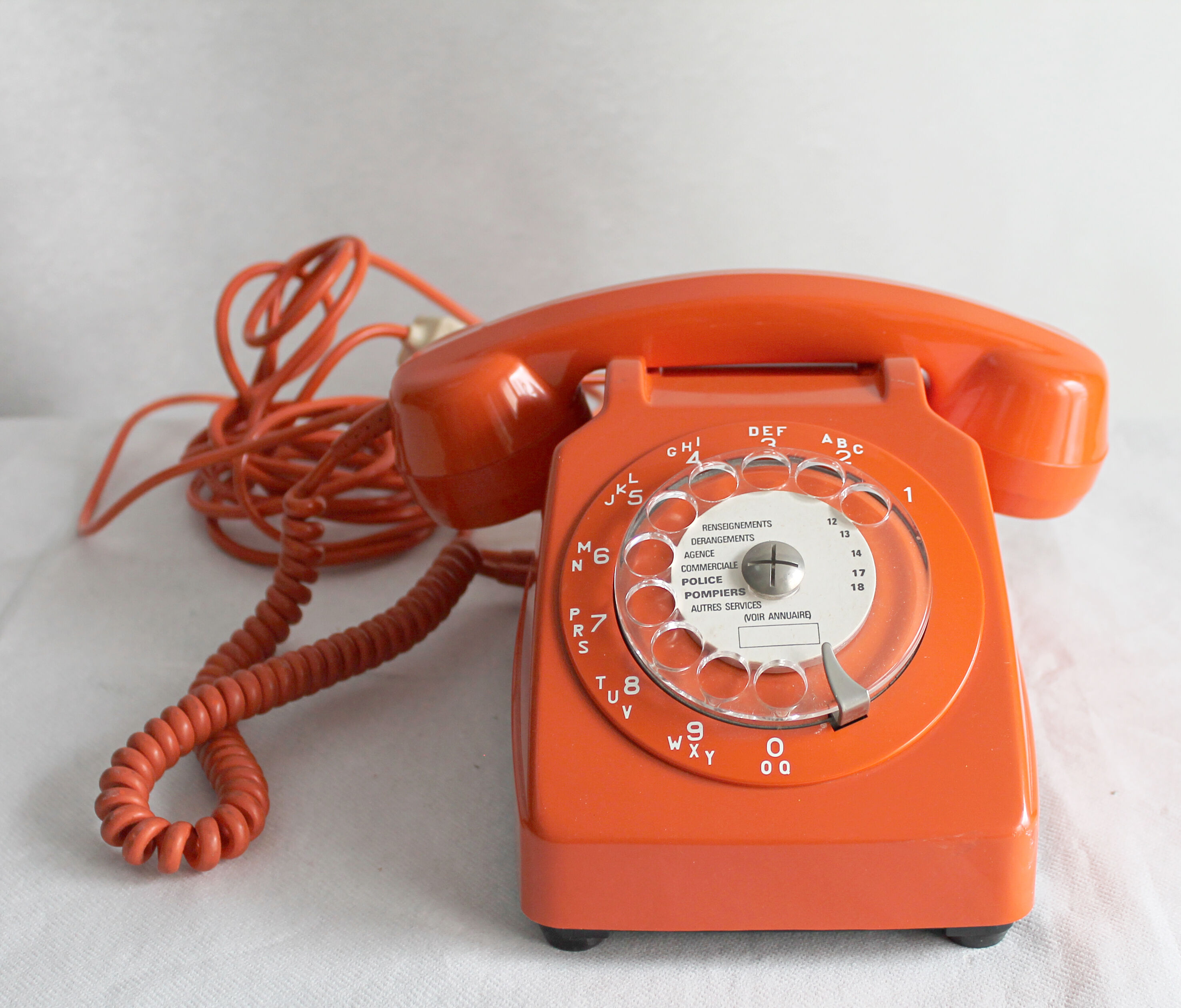 Phone orange 70'