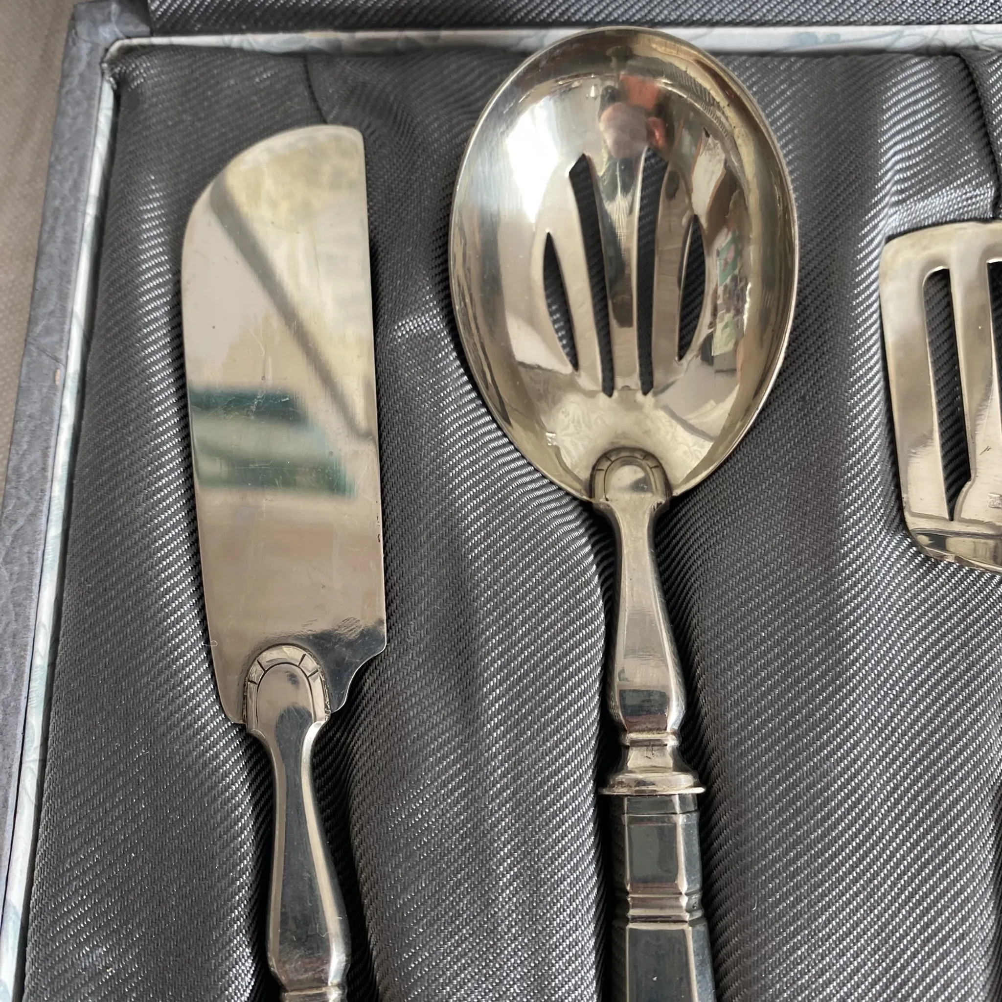 Box set for petits fours silverware Maison Ercuis