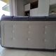 Togo canapé 3 places ligne roset avec un pouf