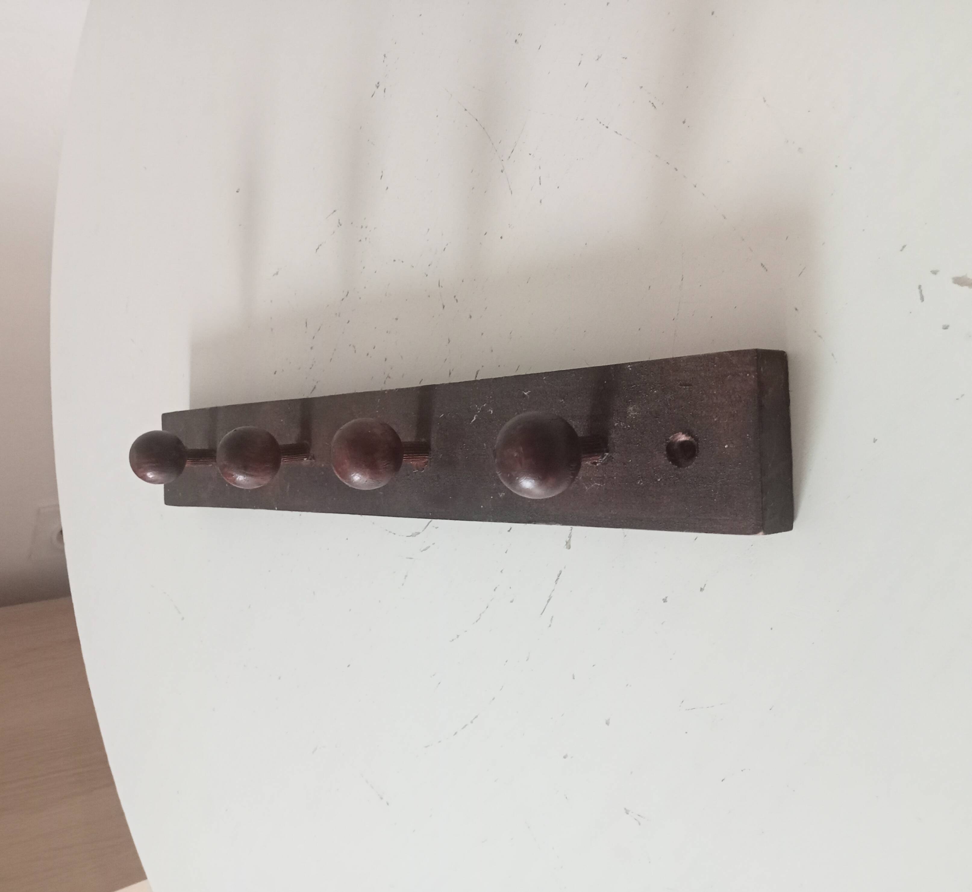Porte manteau mural vintage en bois