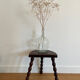 Tabouret tripode pieds boules