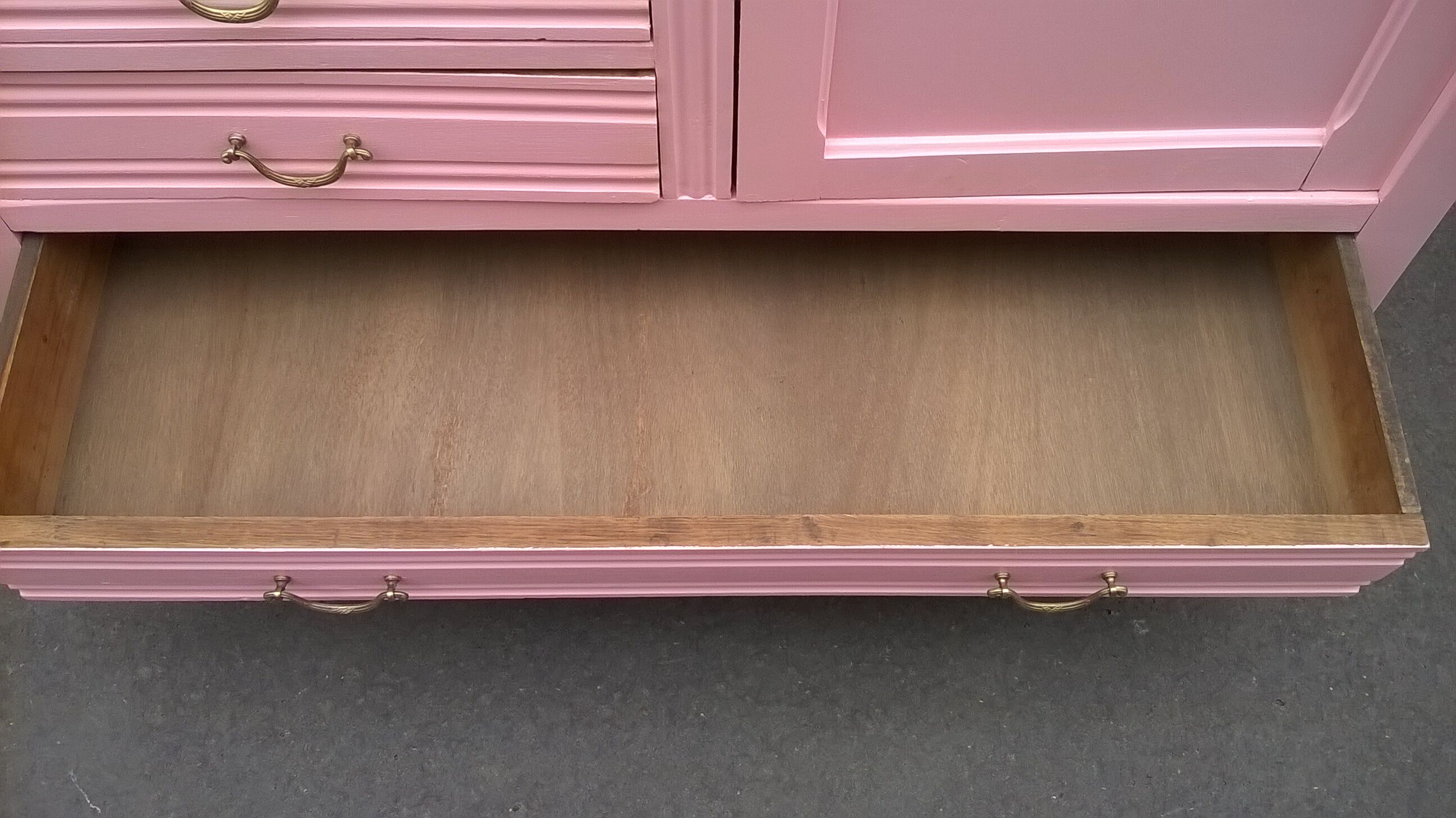 Parisian wardrobe year 30