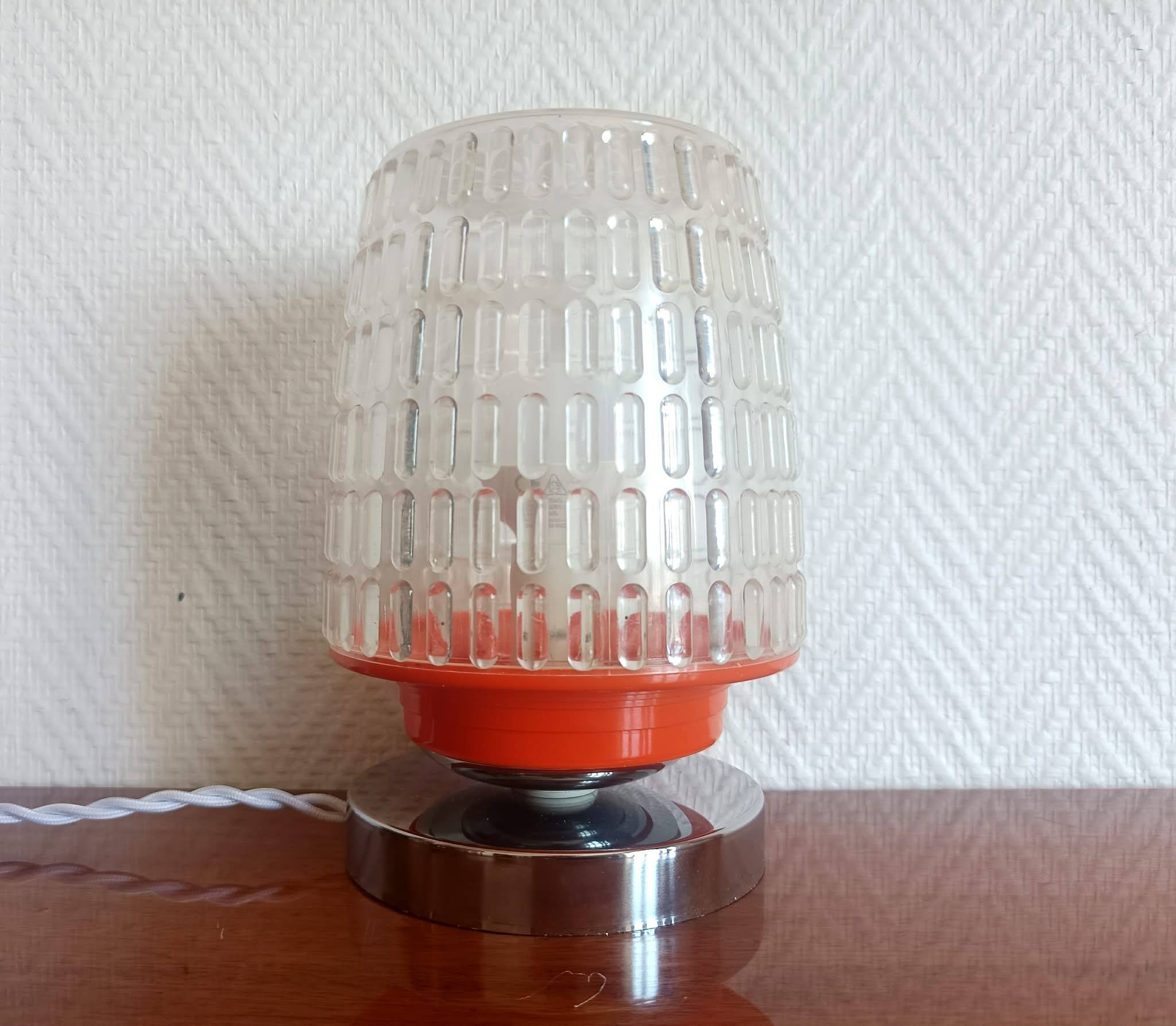Lampe à poser space age orange et chrome 1970