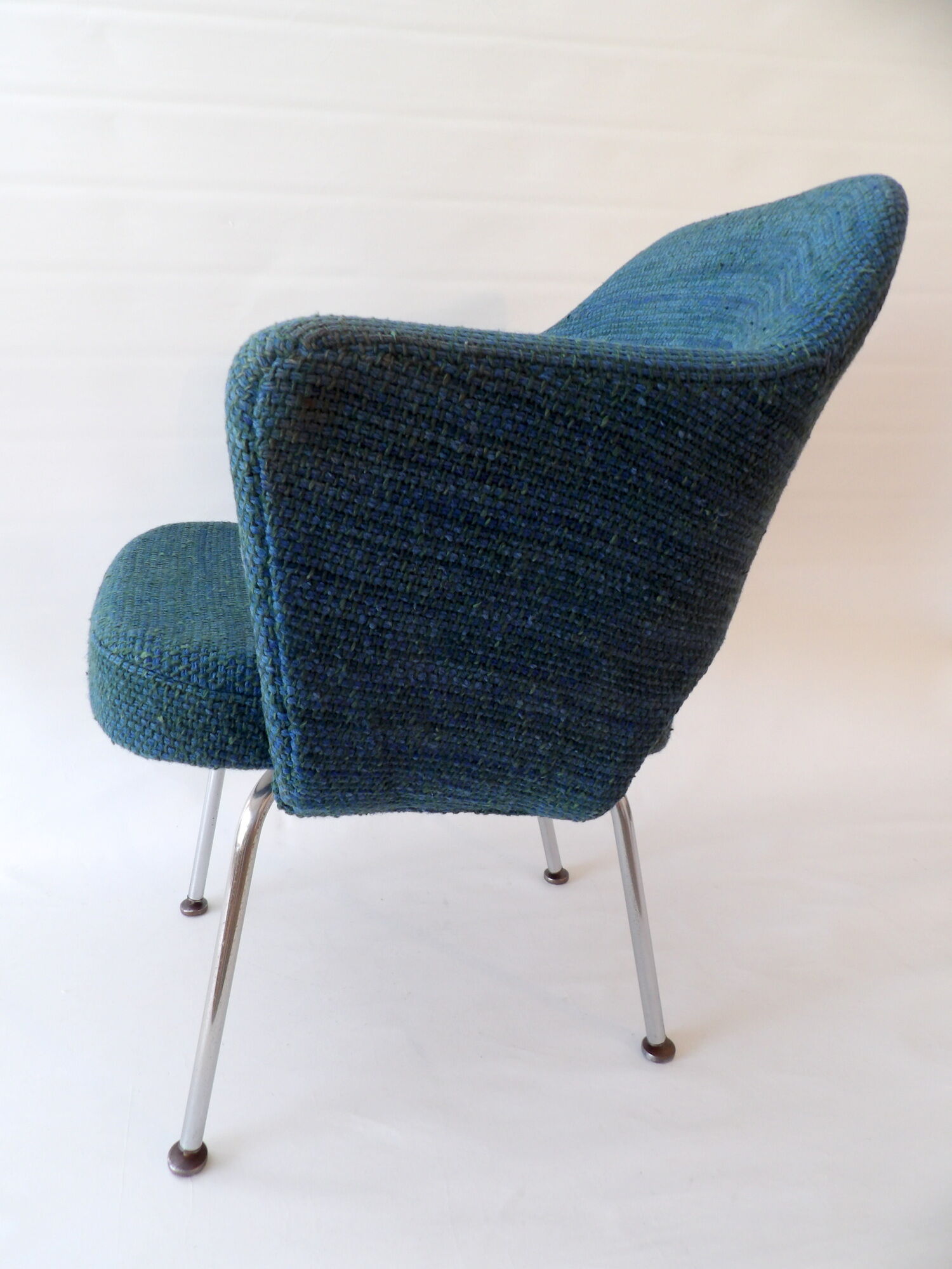 Vintage and original Saarinen executive chair for Knoll / De Coene circa 1958