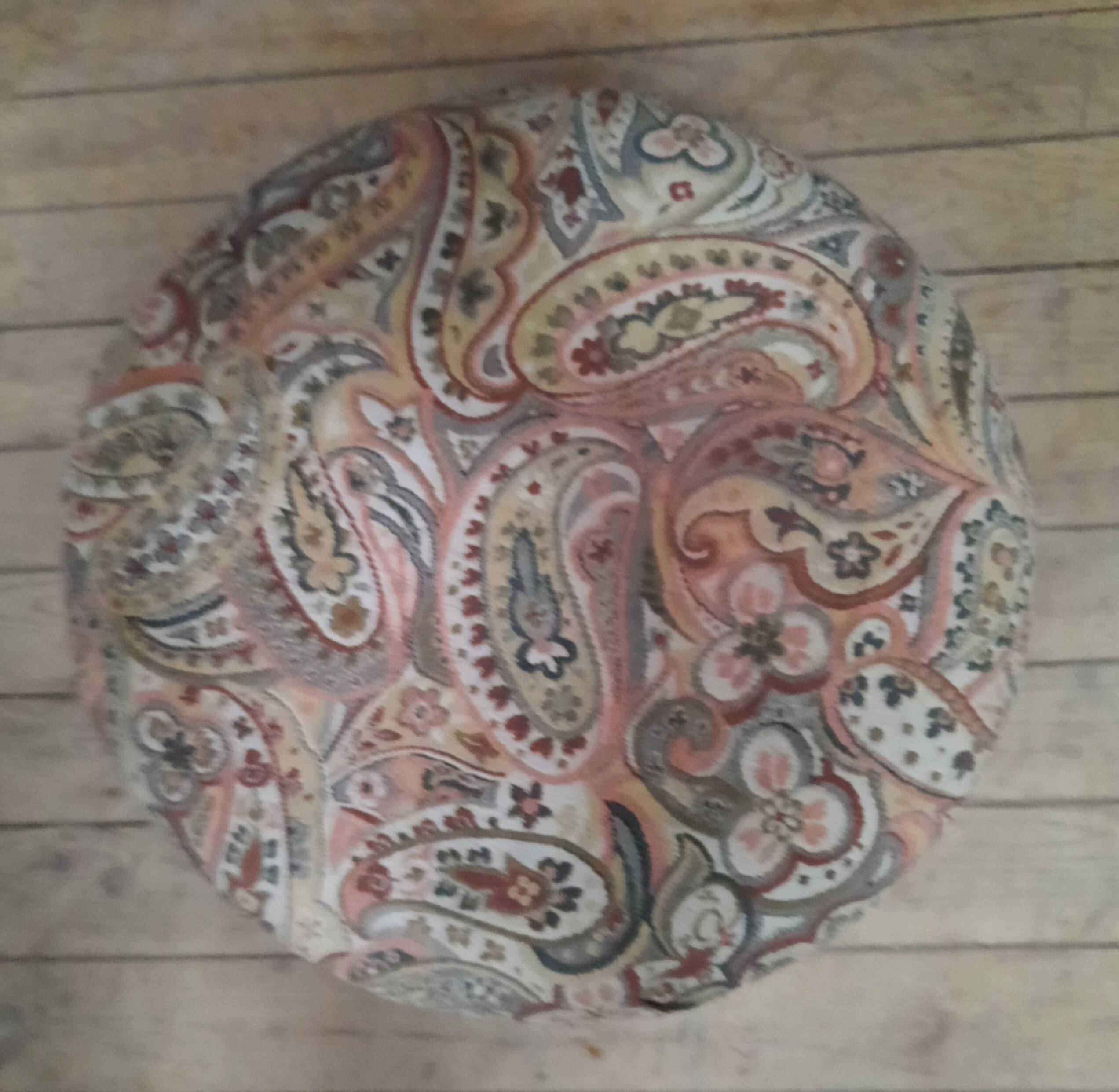 Napoleon III piano stool