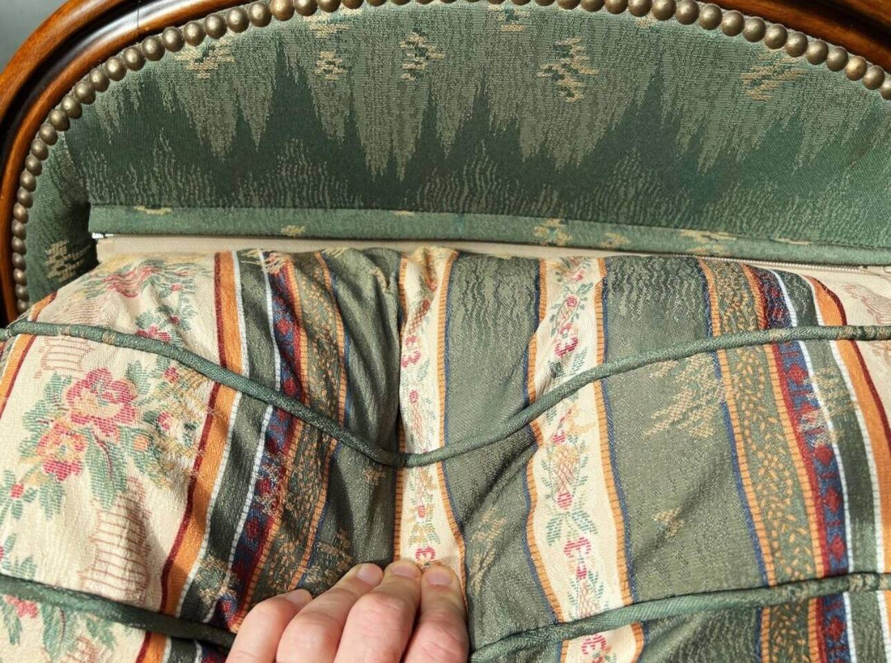 Louis XV style two-seater sofa bench