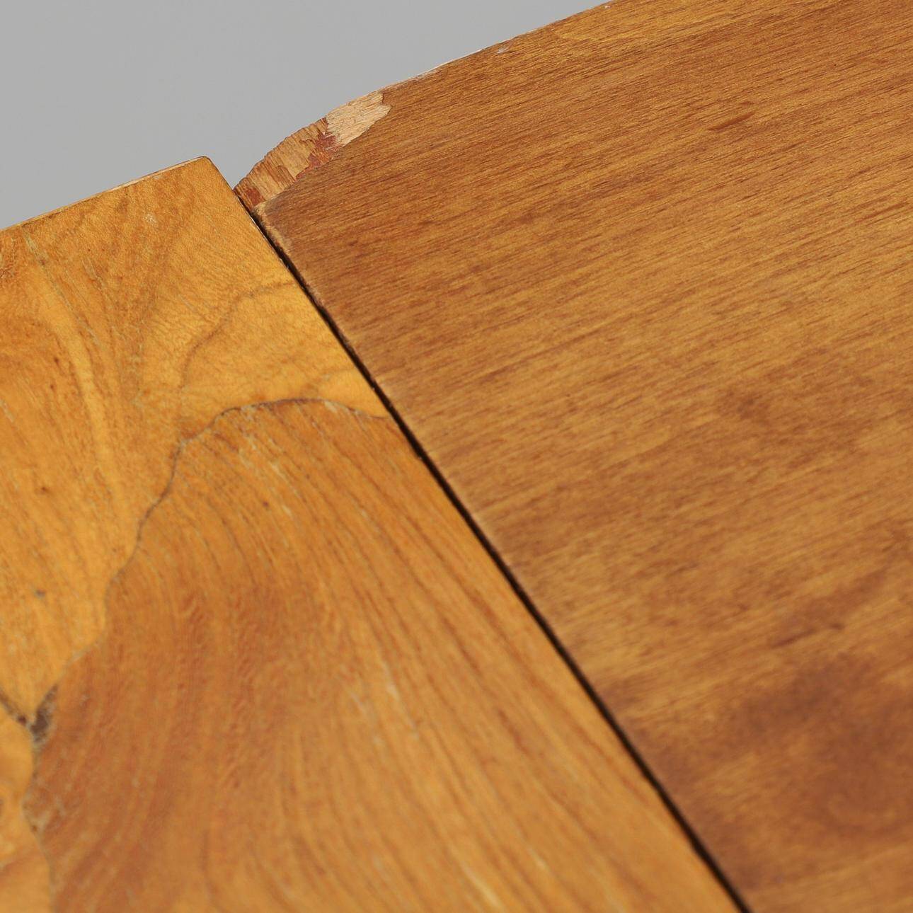 Dining table in burl and beech by Axel Einar Hjorth, NK 1938, Swedish Modern.