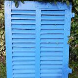 Small blue shutter L75xH101cm with louvers