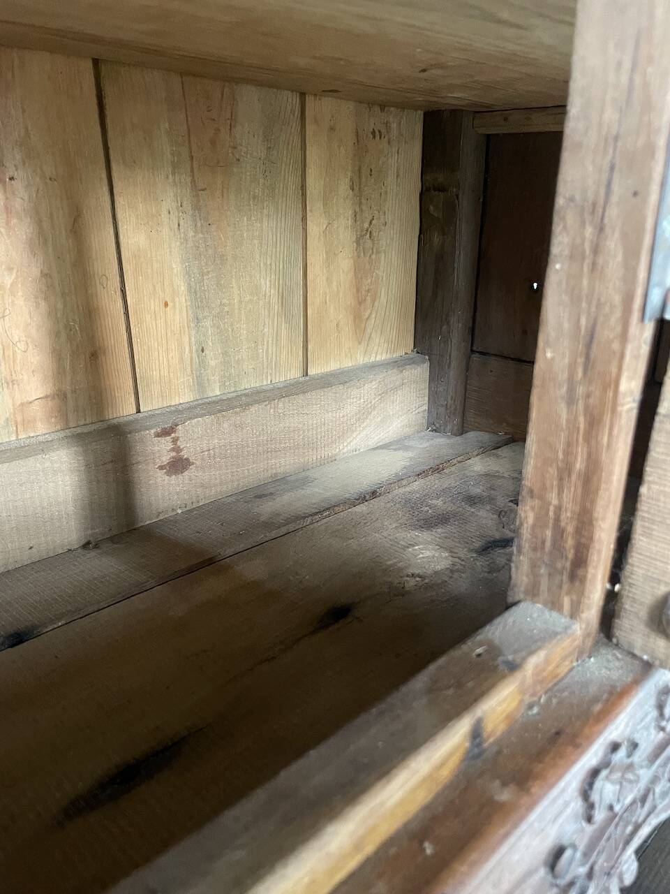 Auvergne brutalist folk art furniture 1890