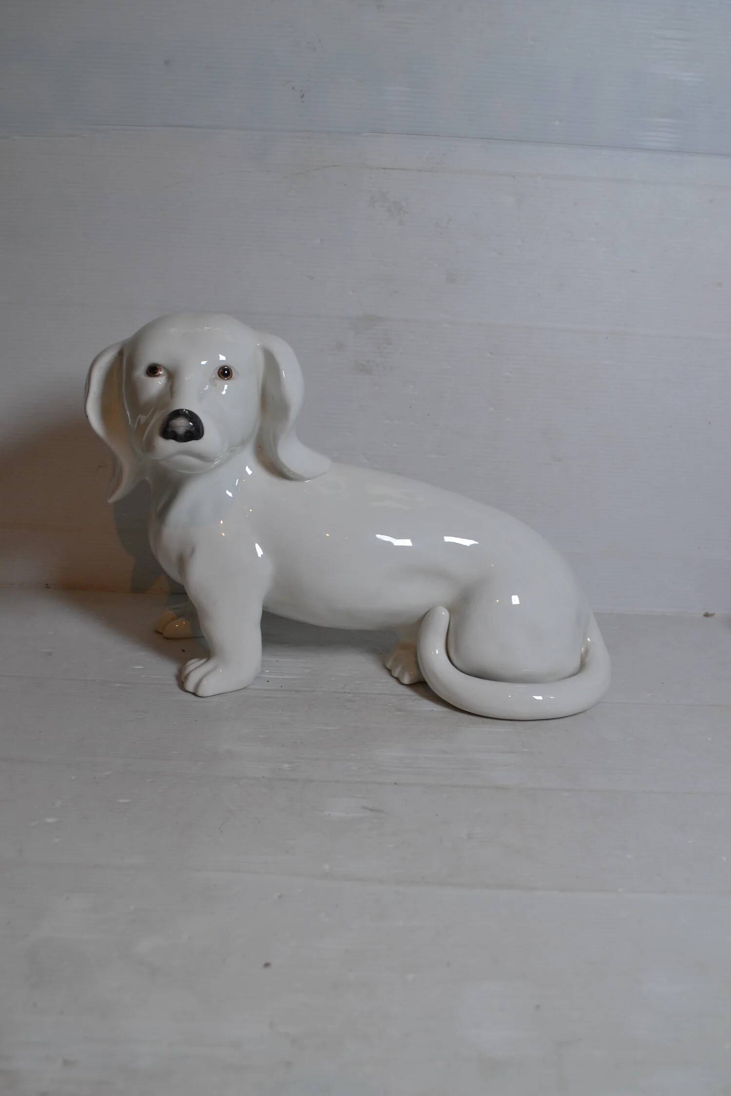 Ceramic dachshund from the 1980s.