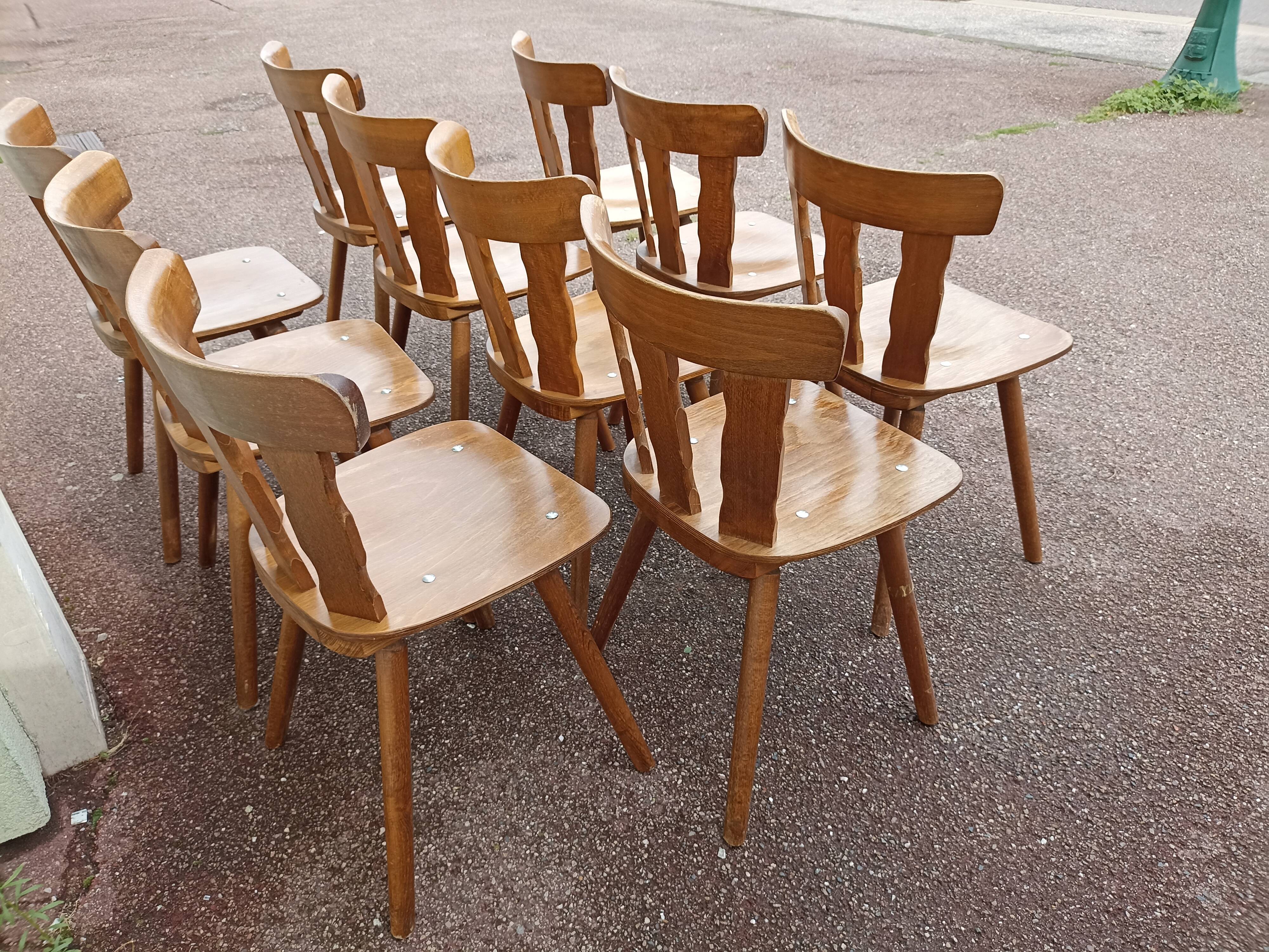 Lot de 10 chaises de bistrot café bar restaurant - bois - vintage