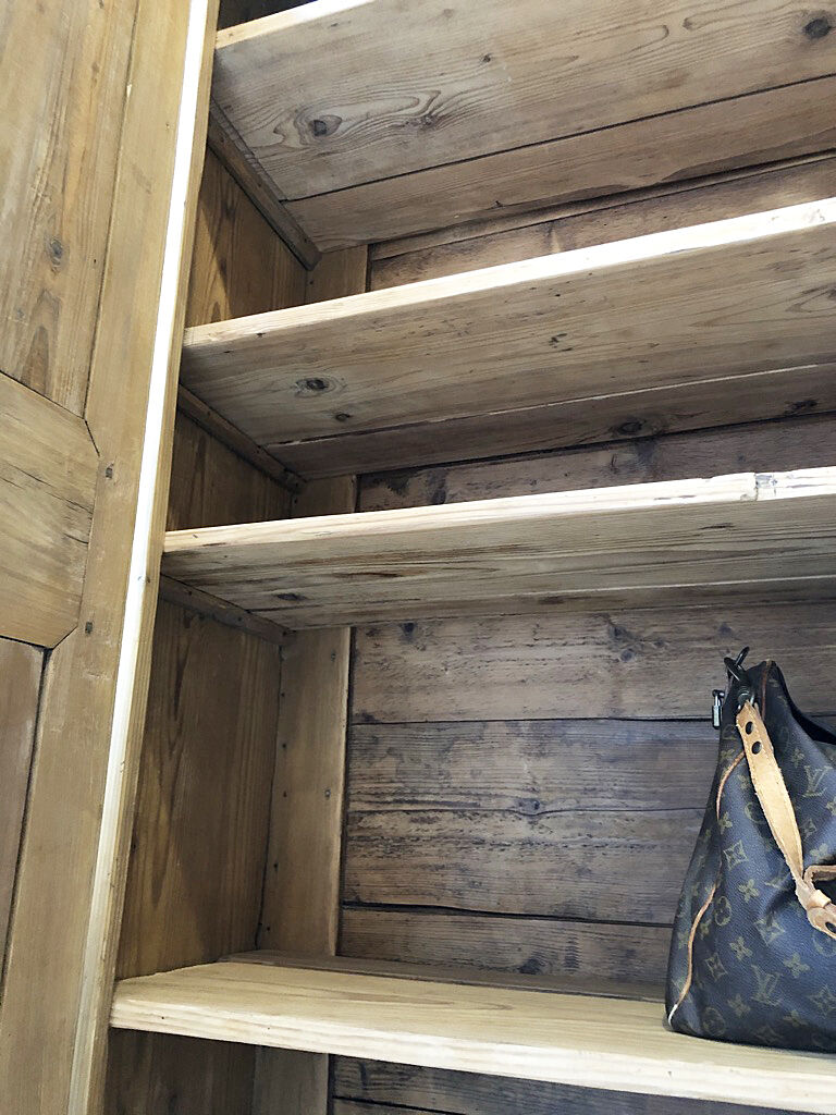 Pine good-food cabinet