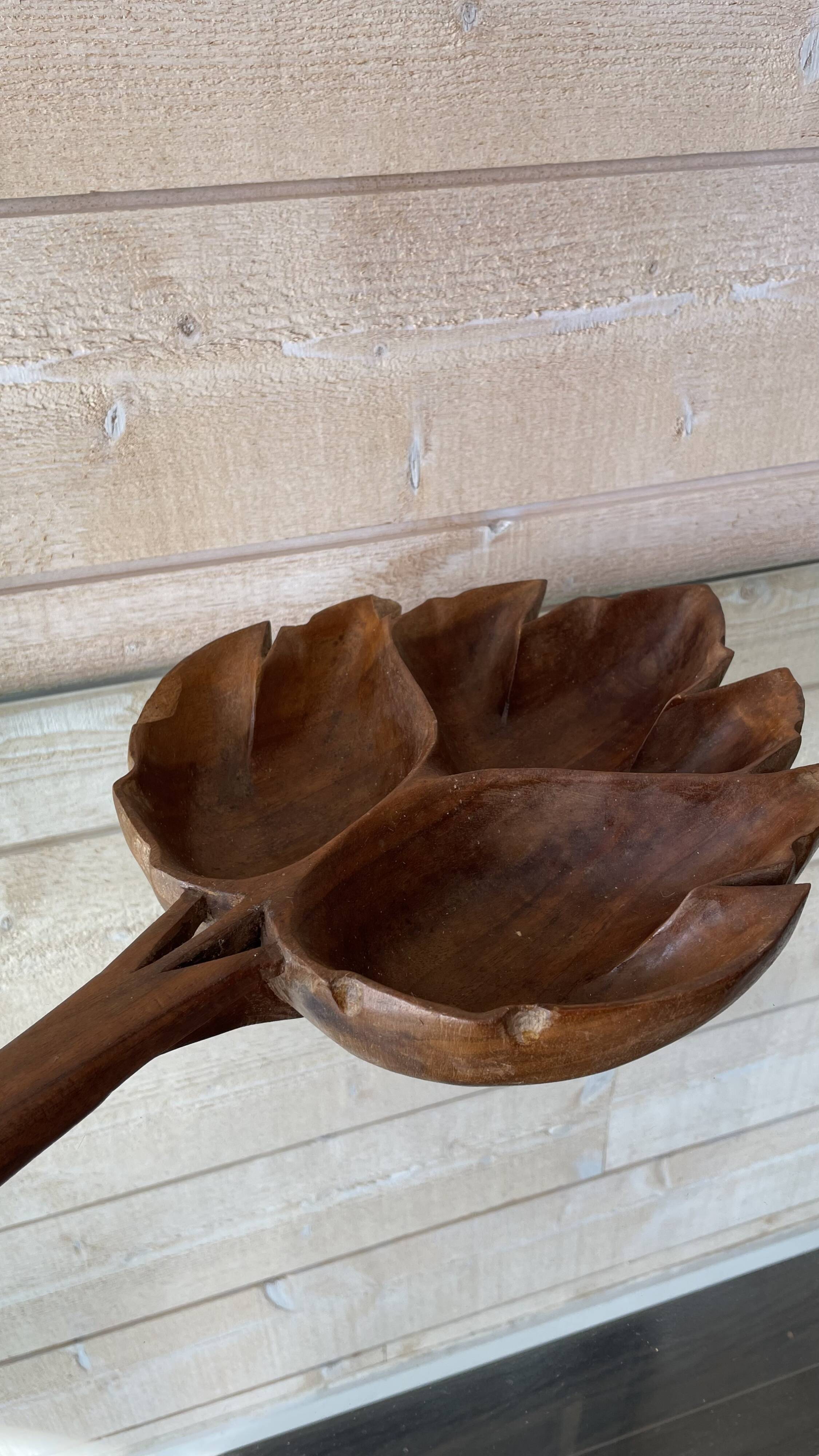 Serving dish / empty pocket