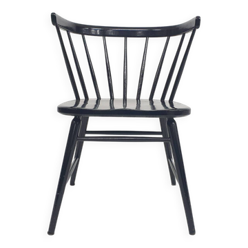 Chaise de salle à manger à dossier en épingle noire attribuée à Nesto, Danemark, années 1960.