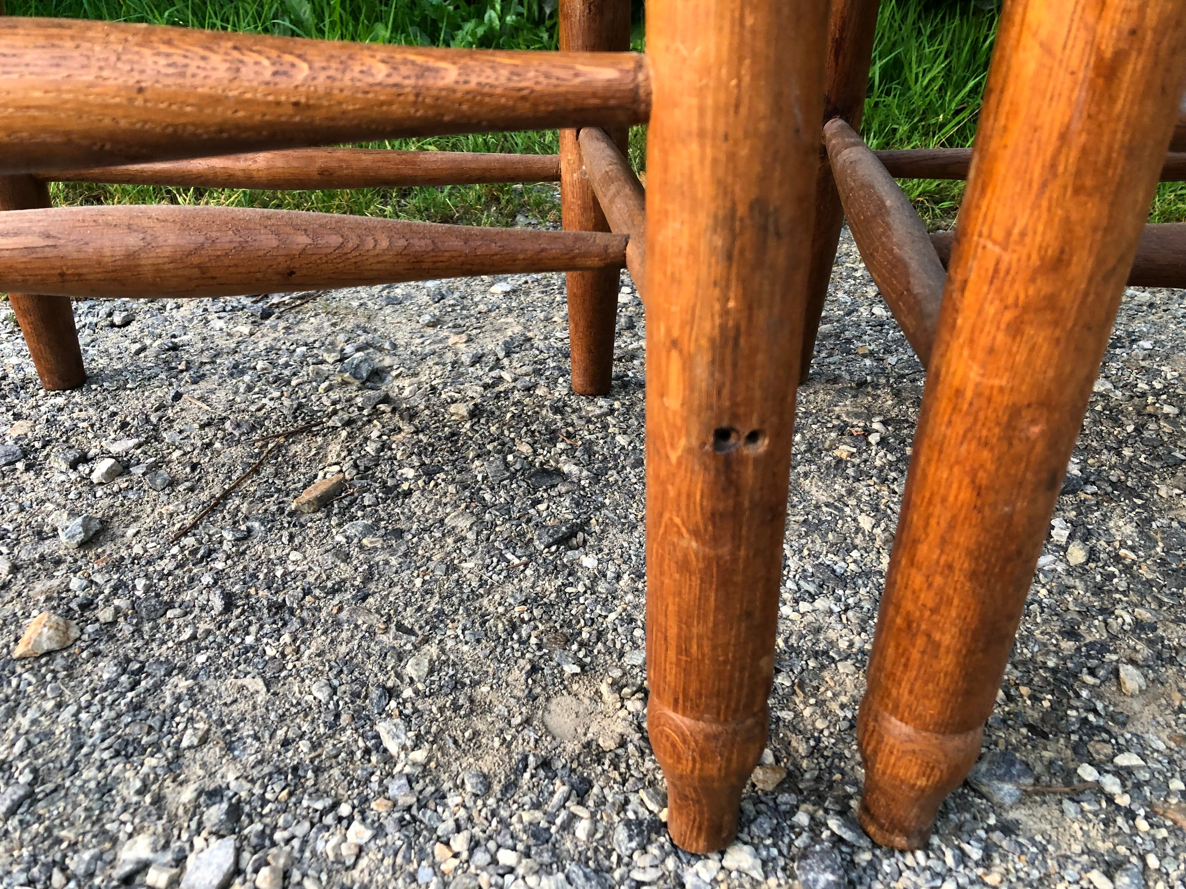 4 oak mulched chairs