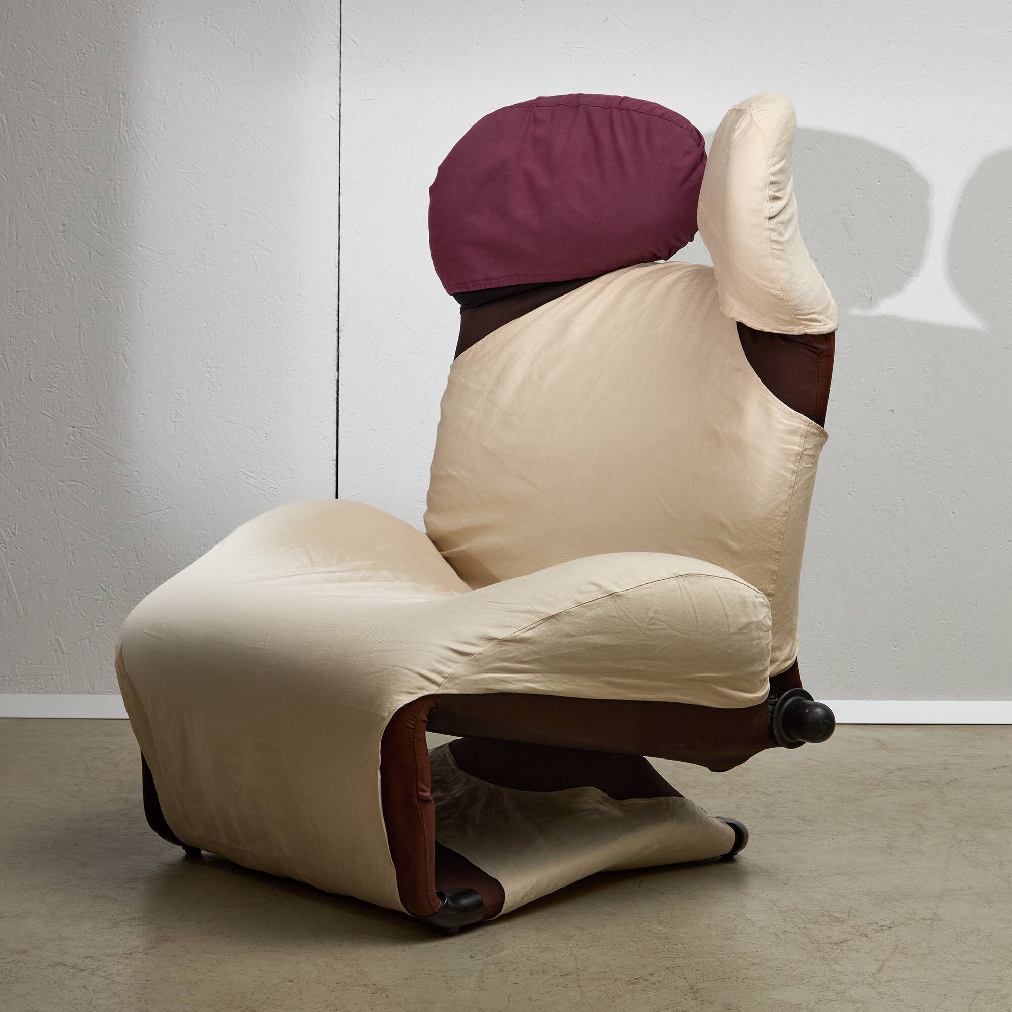 Wink Chair by Toshiyuki Kita for Cassina, 1980