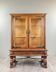 Vitrine en chêne sculpté, style Néo-Renaissance, XXe siècle