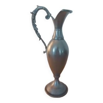 Pitcher vase