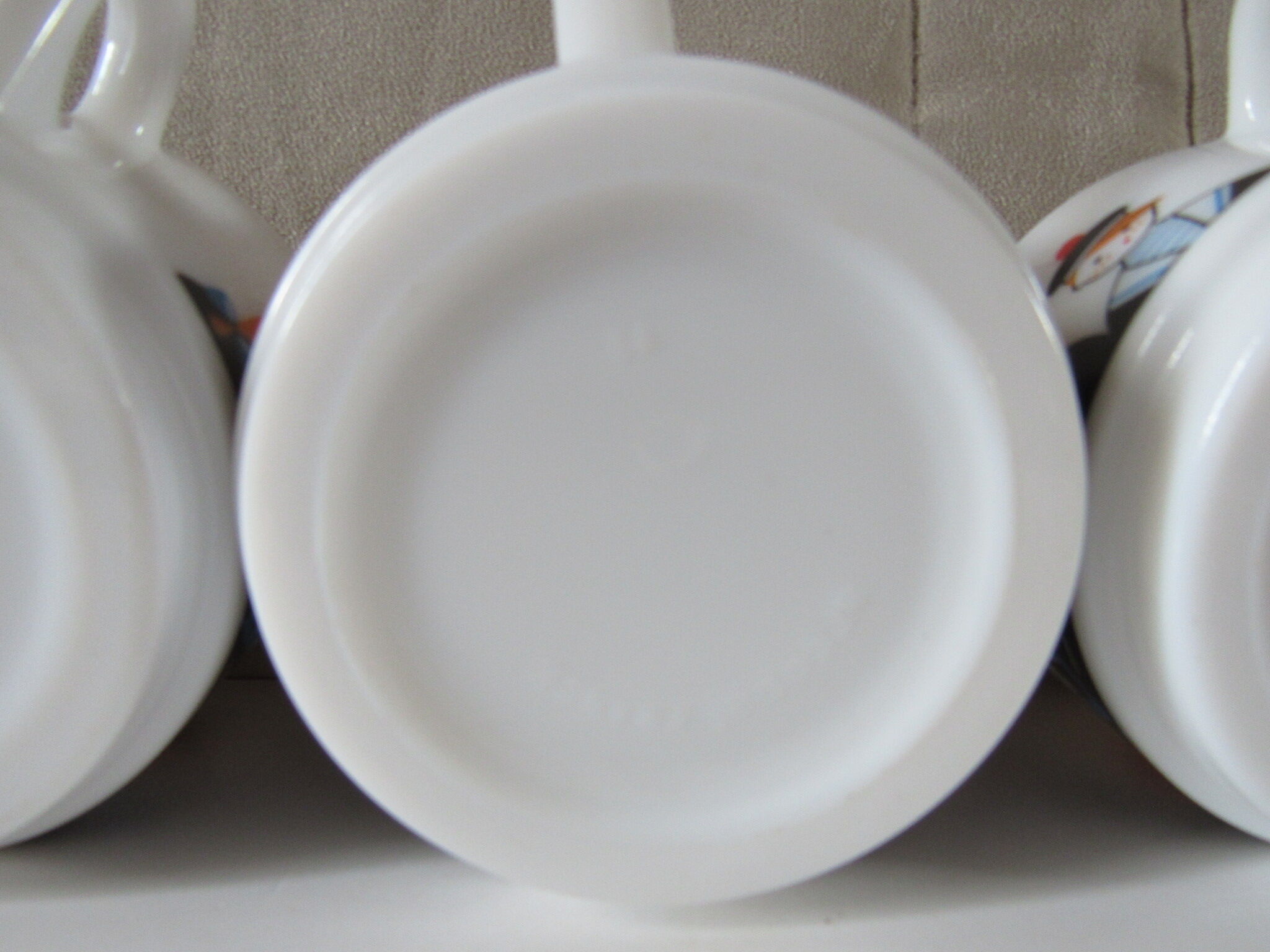 Vintage coffee cup Arcopal patterns family characters