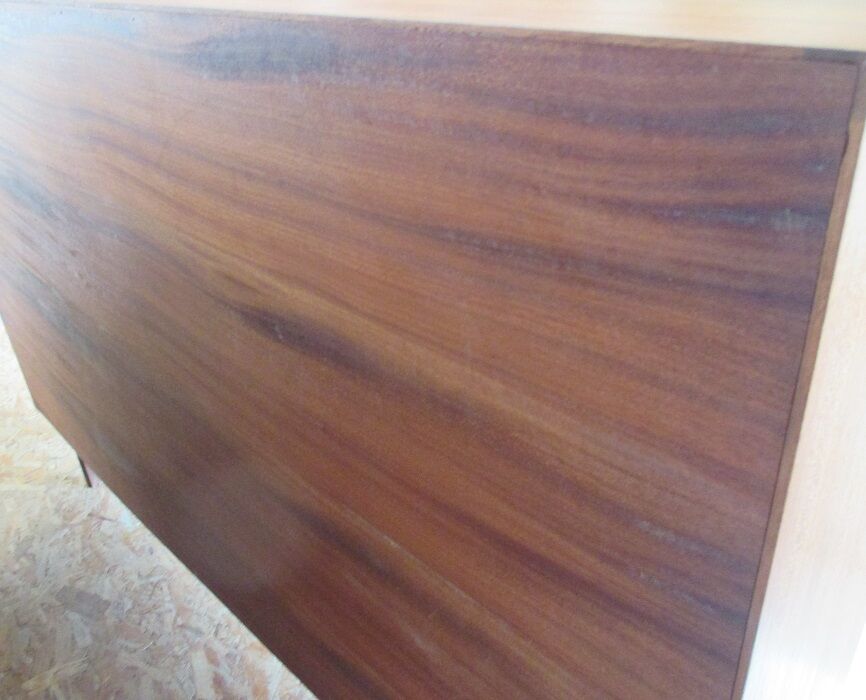 Buffet in teak doors sliding