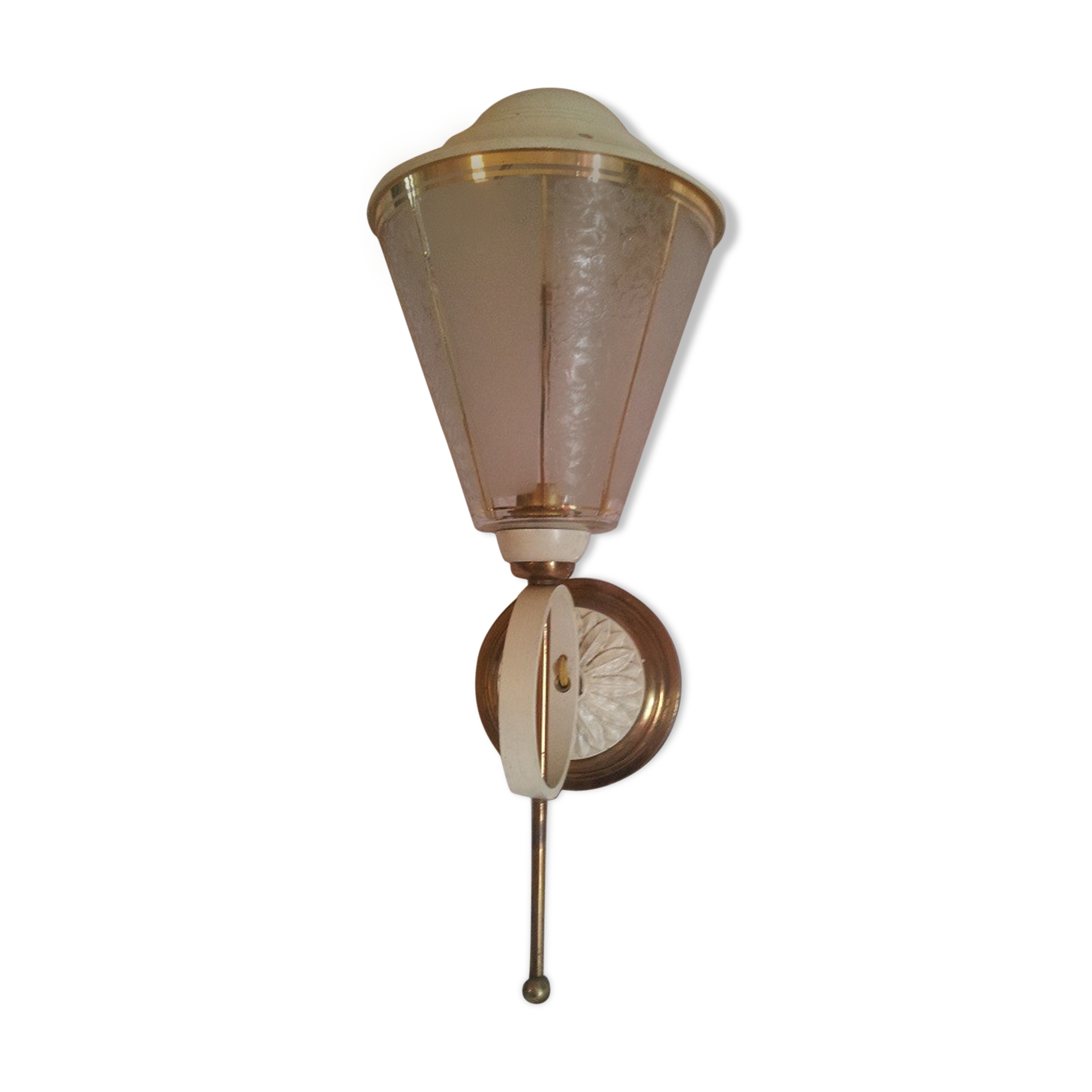 Applique couverte de métal et verre 40
