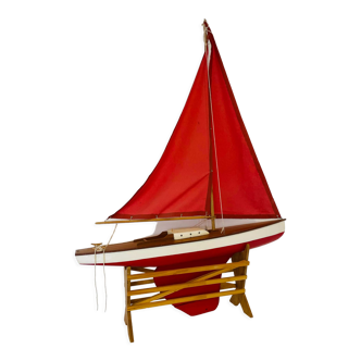 Model sailboat