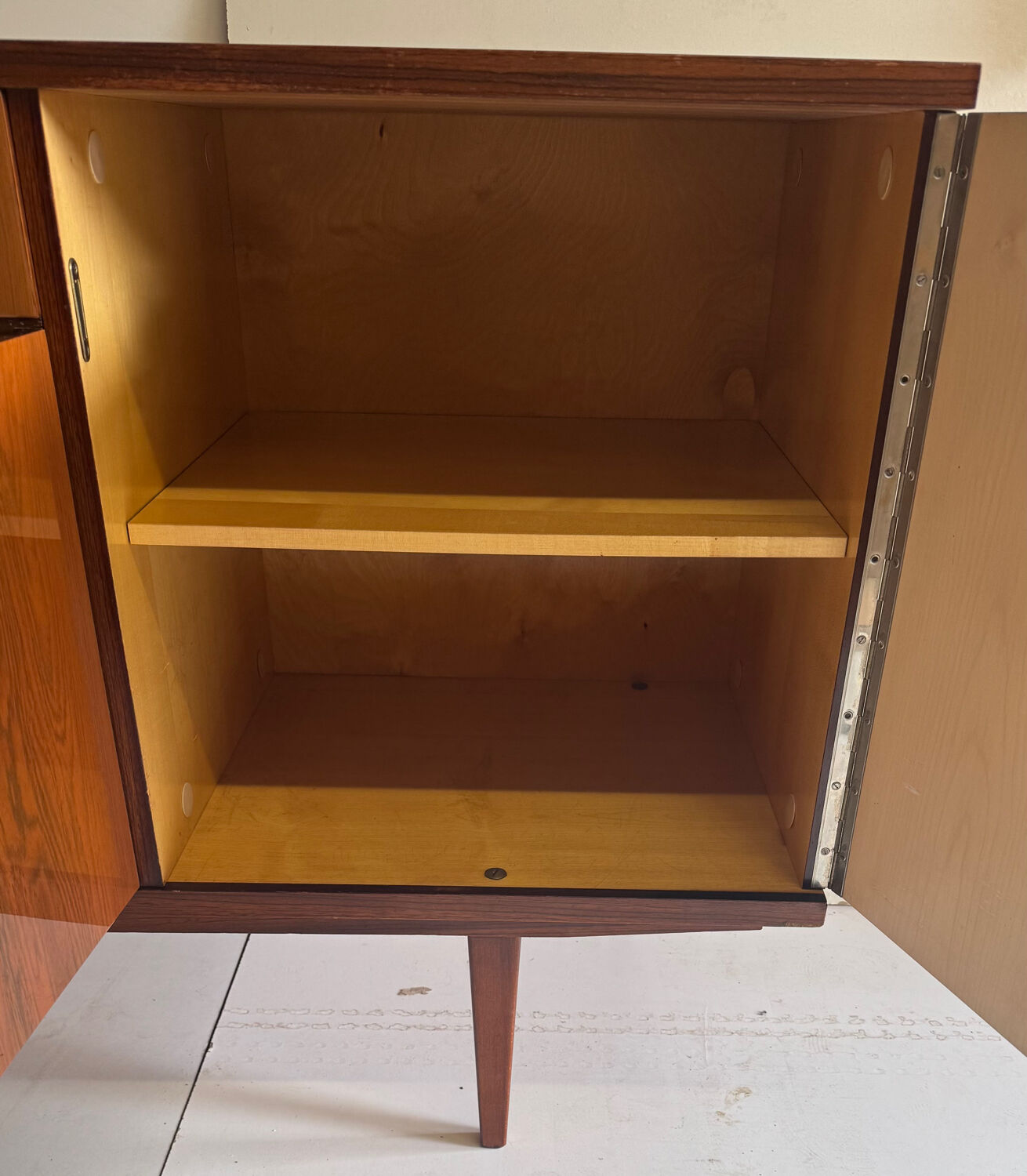 Scandinavian enfilade