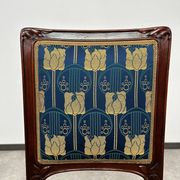 Chaise art nouveau