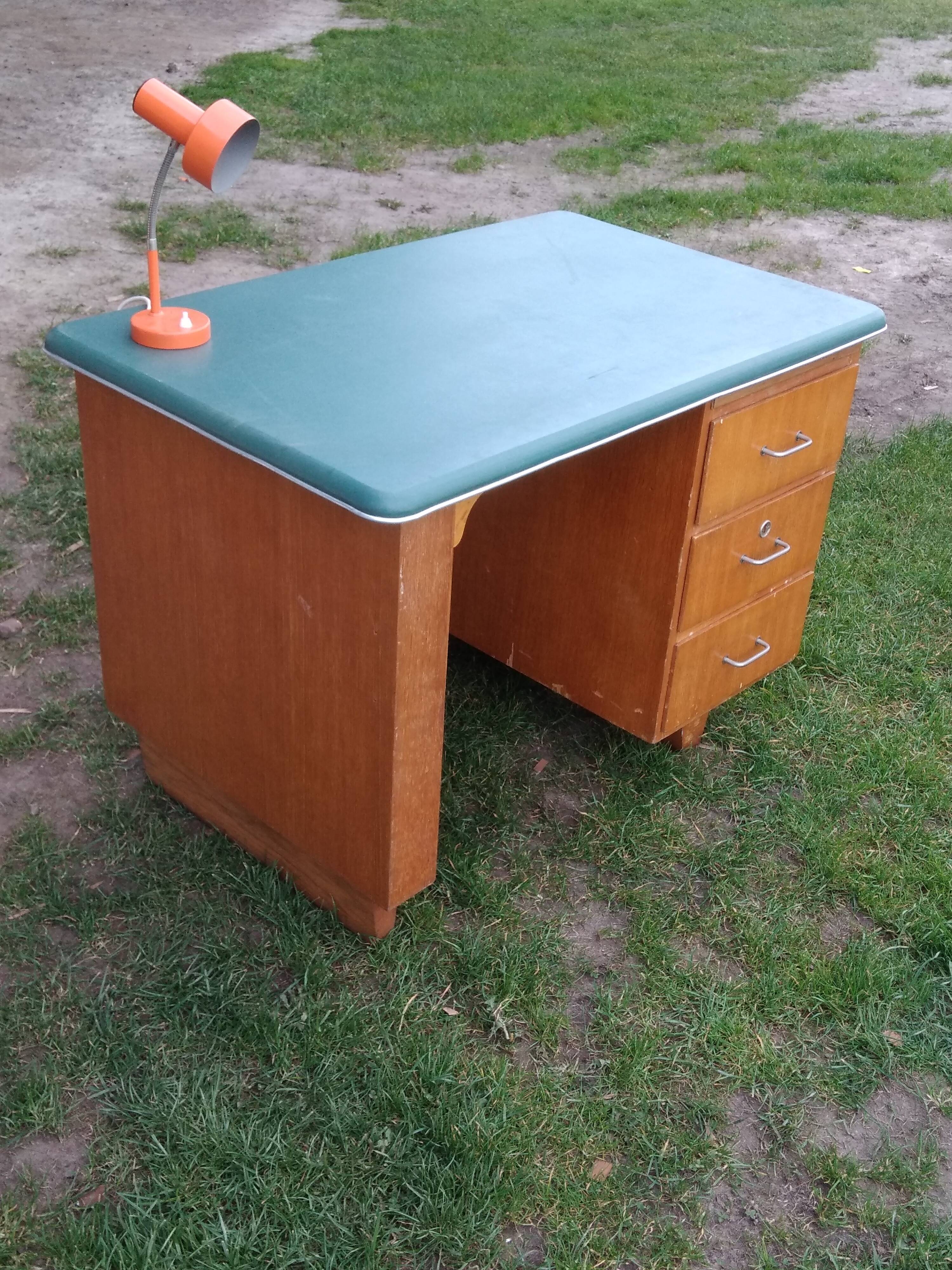 Office 50s light oak color