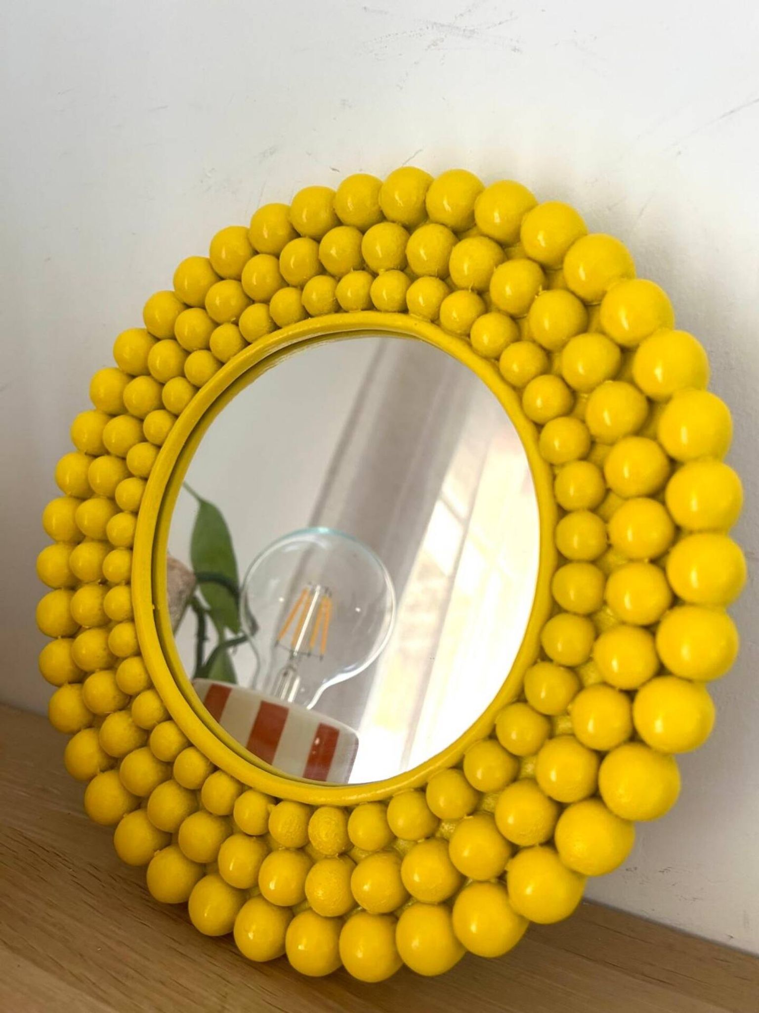 Pop yellow decorative mirror